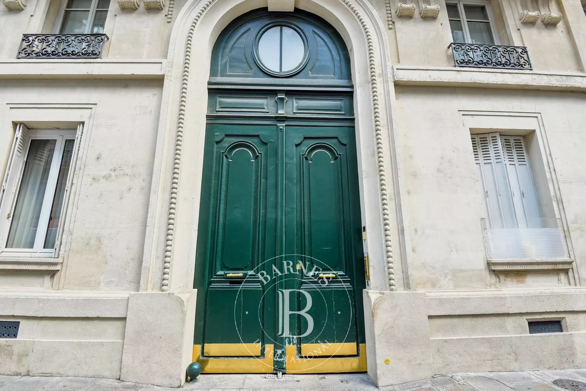 Paris  - Appartement 4 Pi&egrave;ces 2 Chambres - picture 11