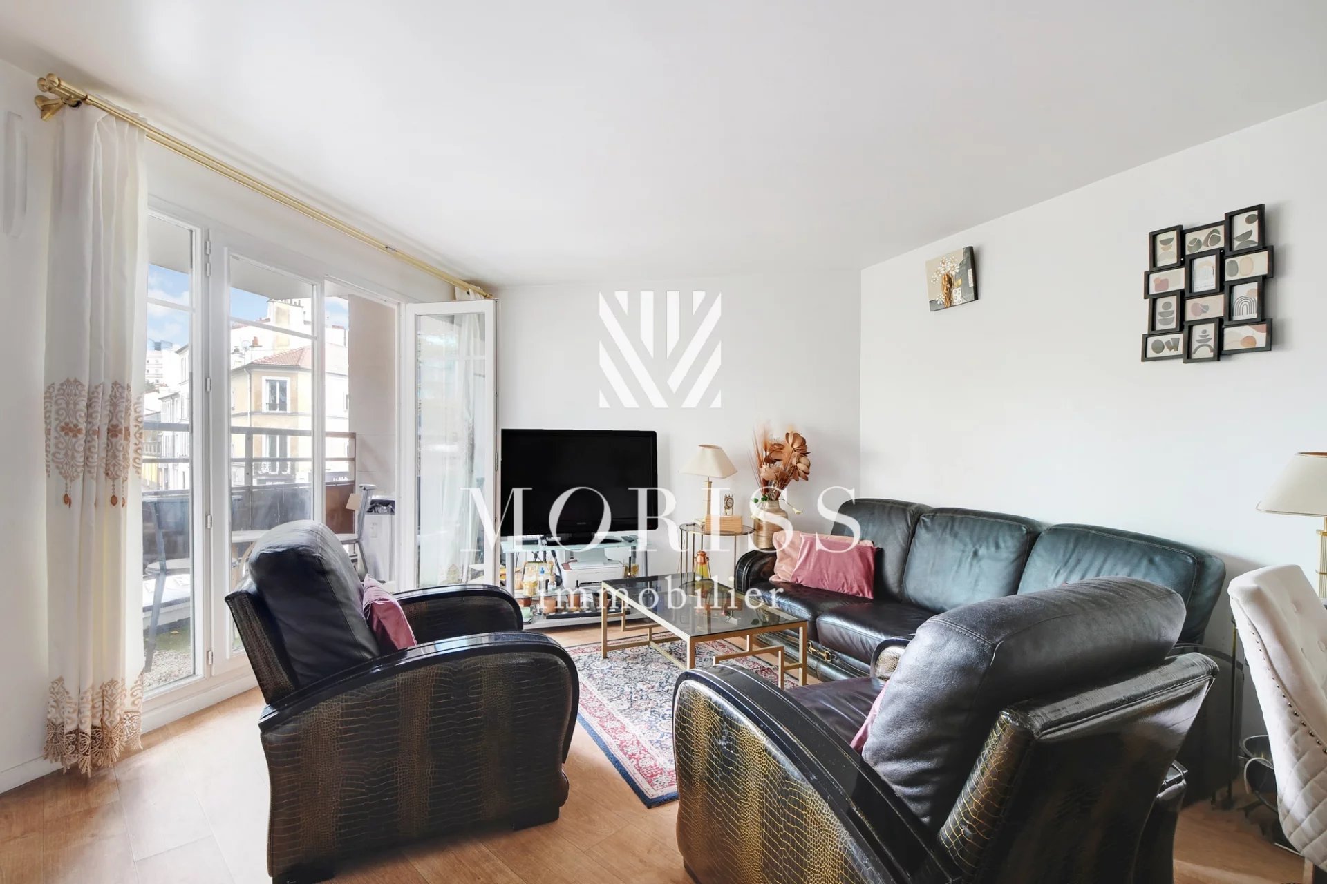 3 PIÈCES / BALCON / TRAVERSANT / GARIBALDI / 93400 SAINT OUEN - Image Array