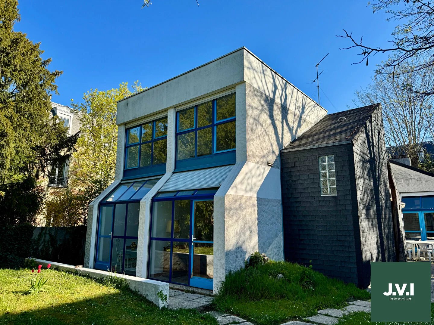 A VENDRE Maison Enghien Les Bains 8 pièce(s) 191 m2