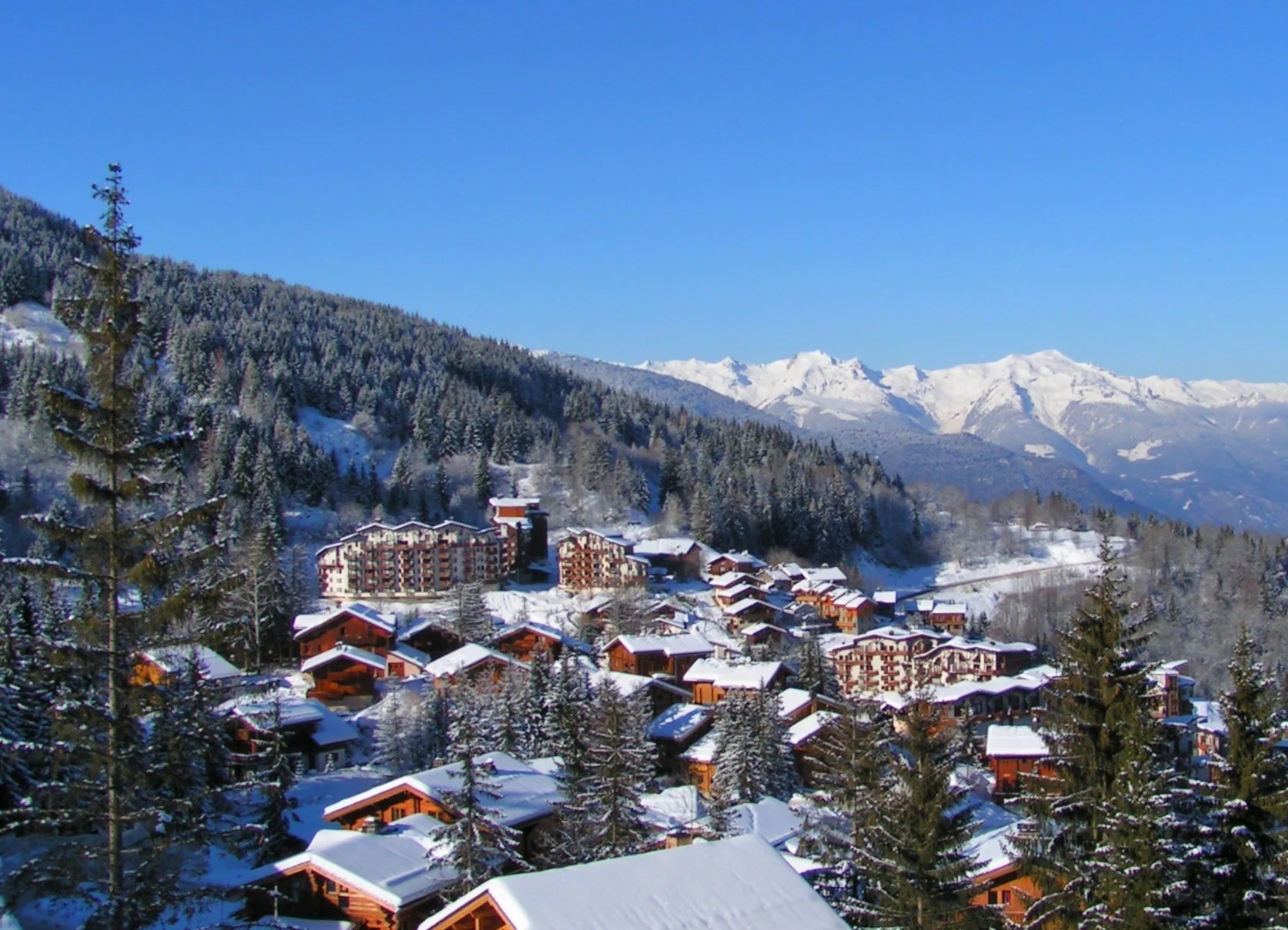 Individual Chalet - Courchevel La Tania - 400m2