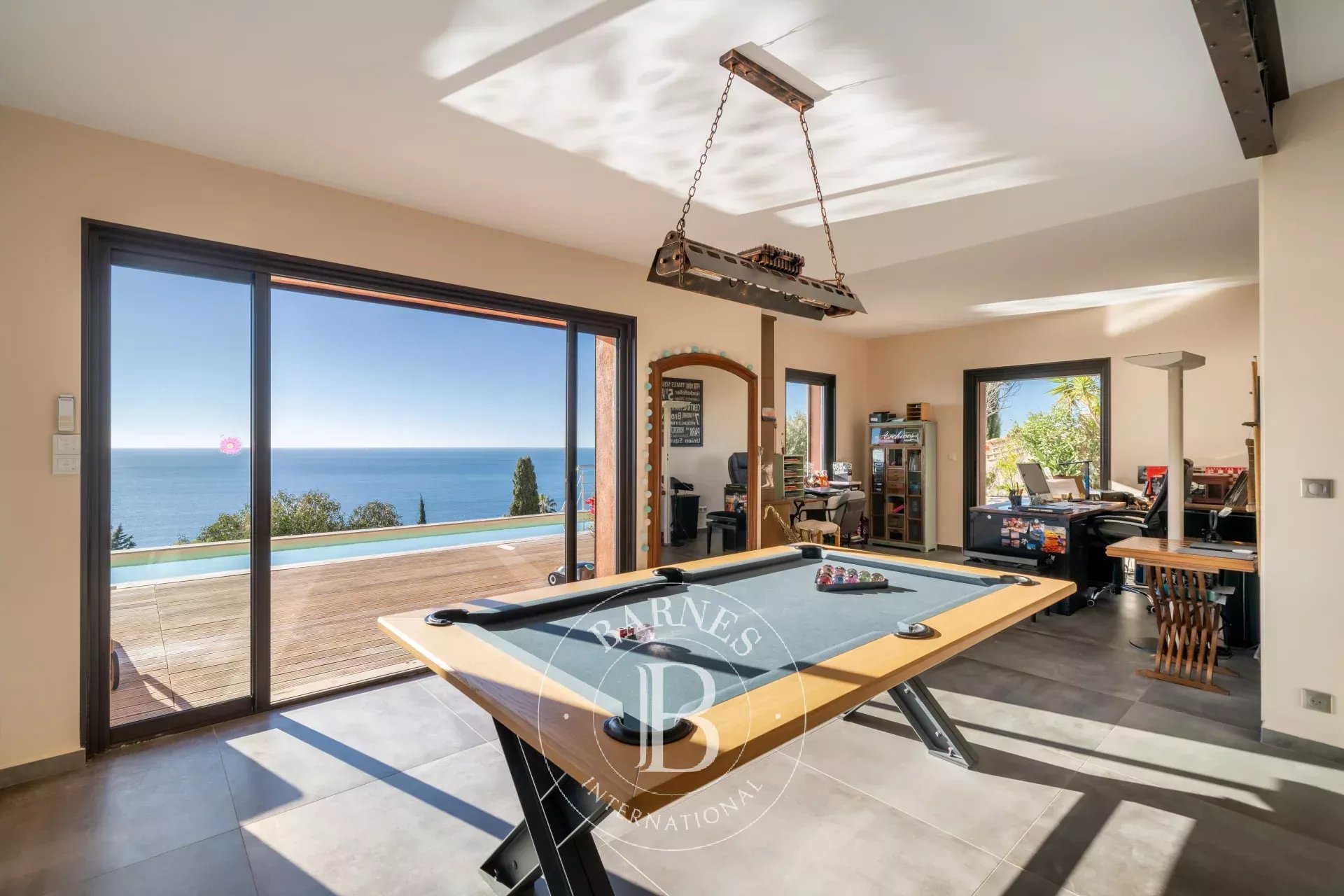 Villa Saint-Raphaël - picture 6