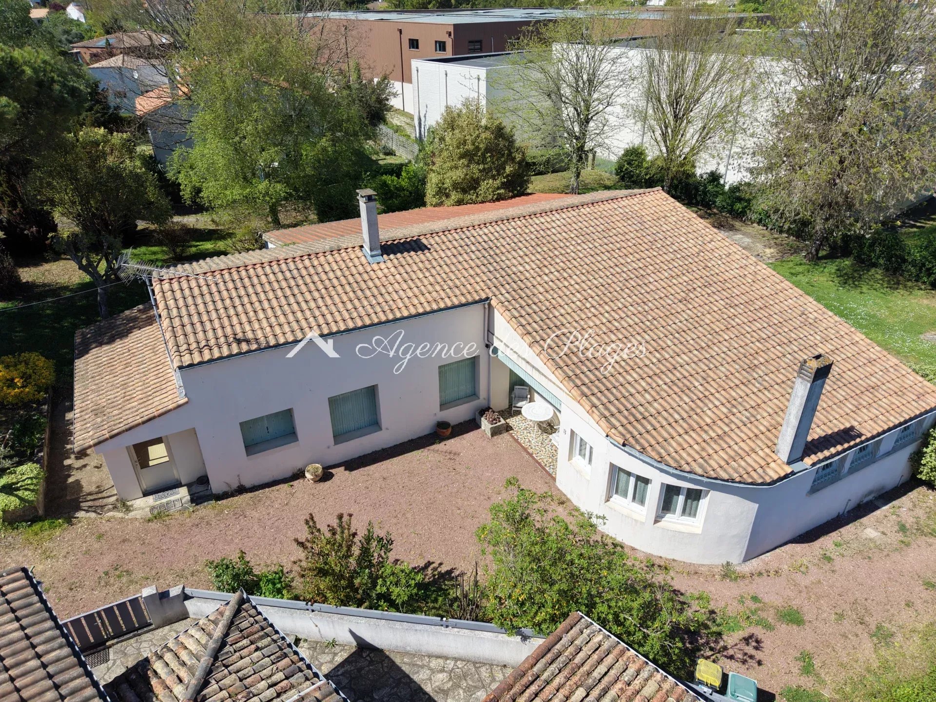 Agence immobilière de 