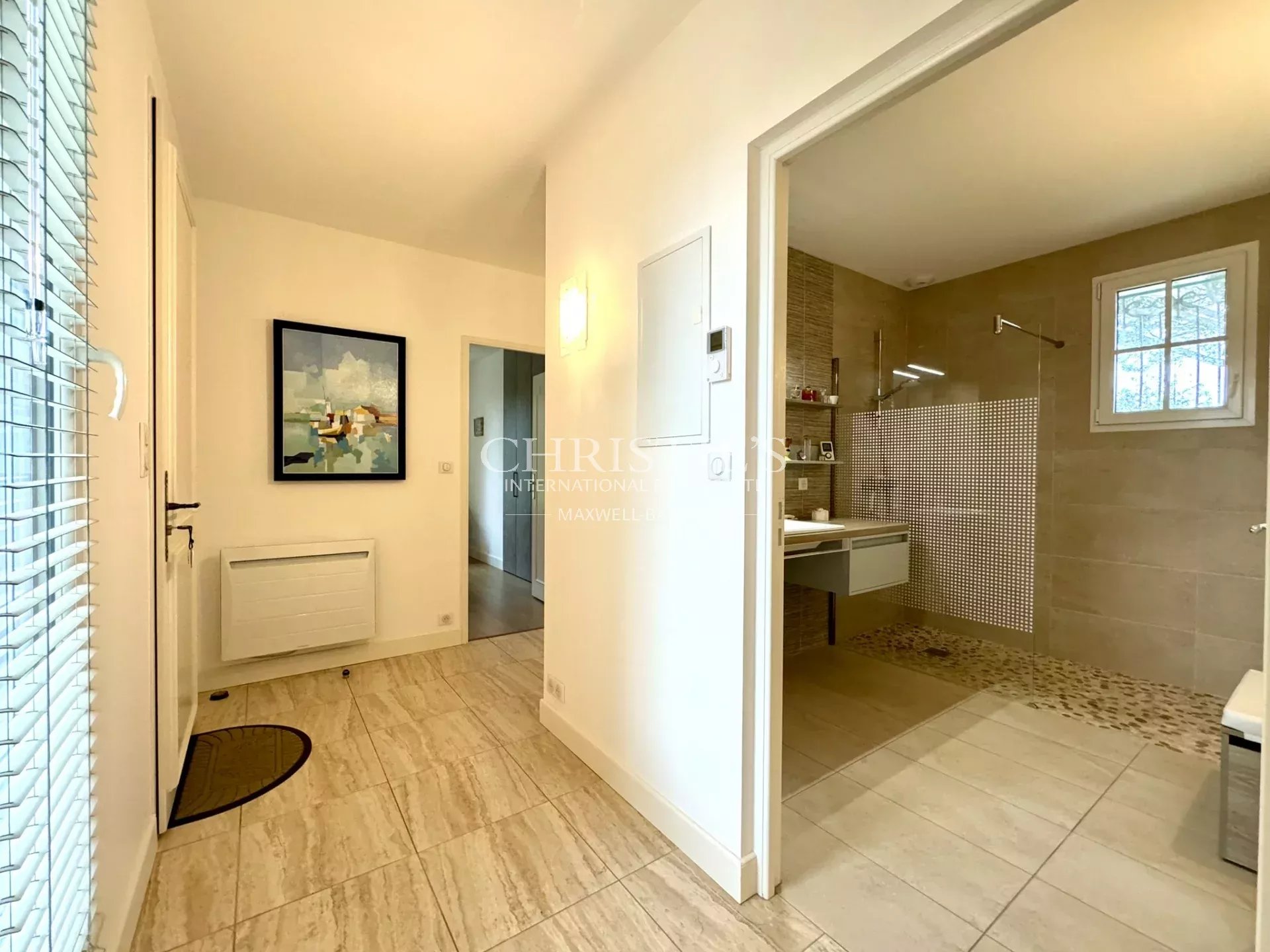 5 Bedroom Villa/Townhouse's Image 16