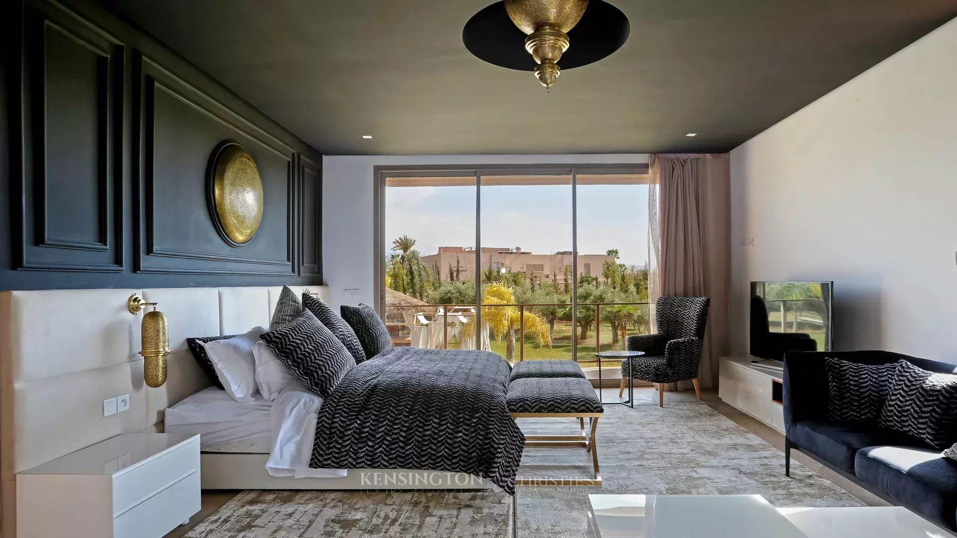 7 Bedroom Villa/Townhouse's Image 18