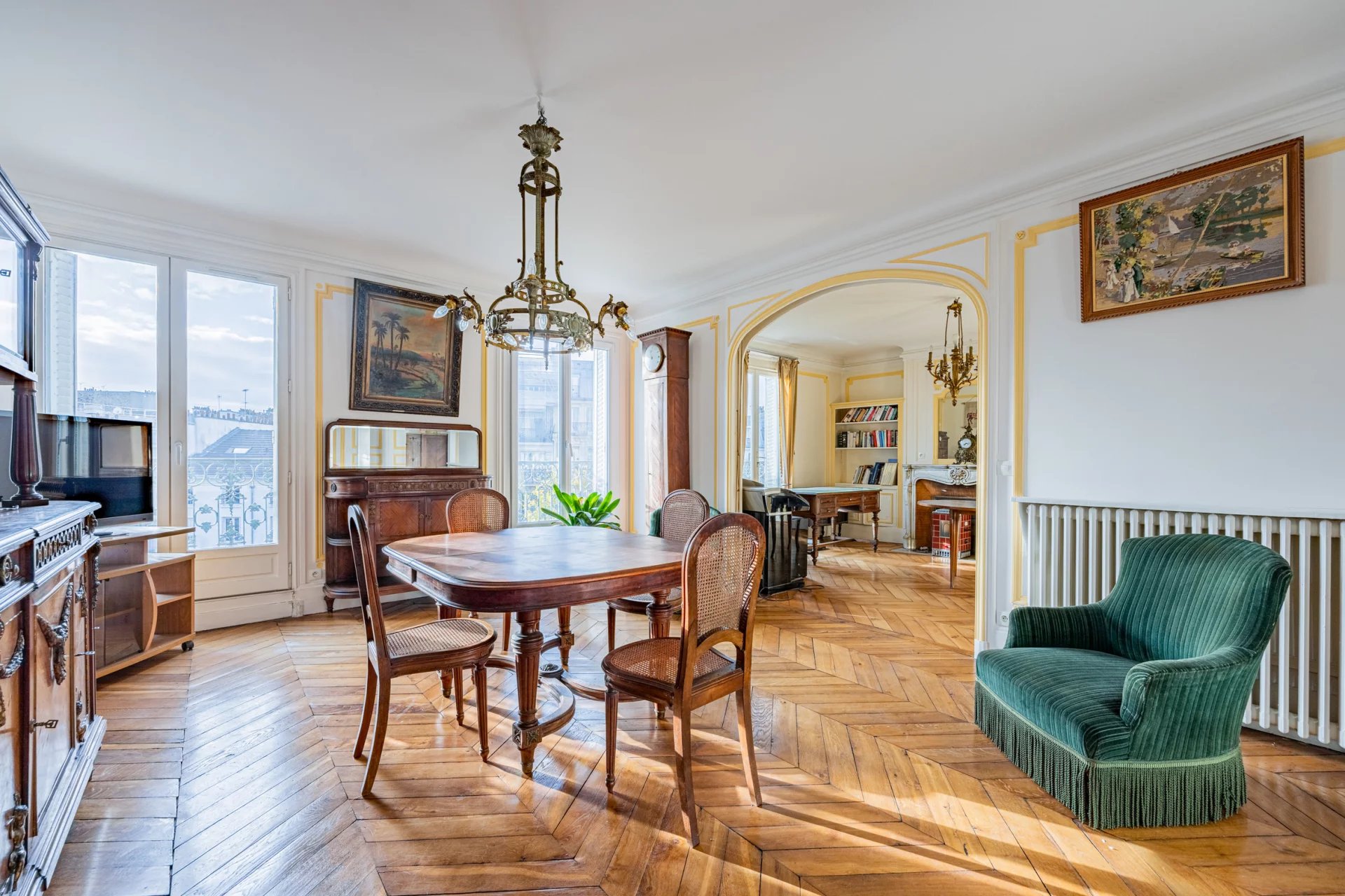 Sale Apartment Paris 10th