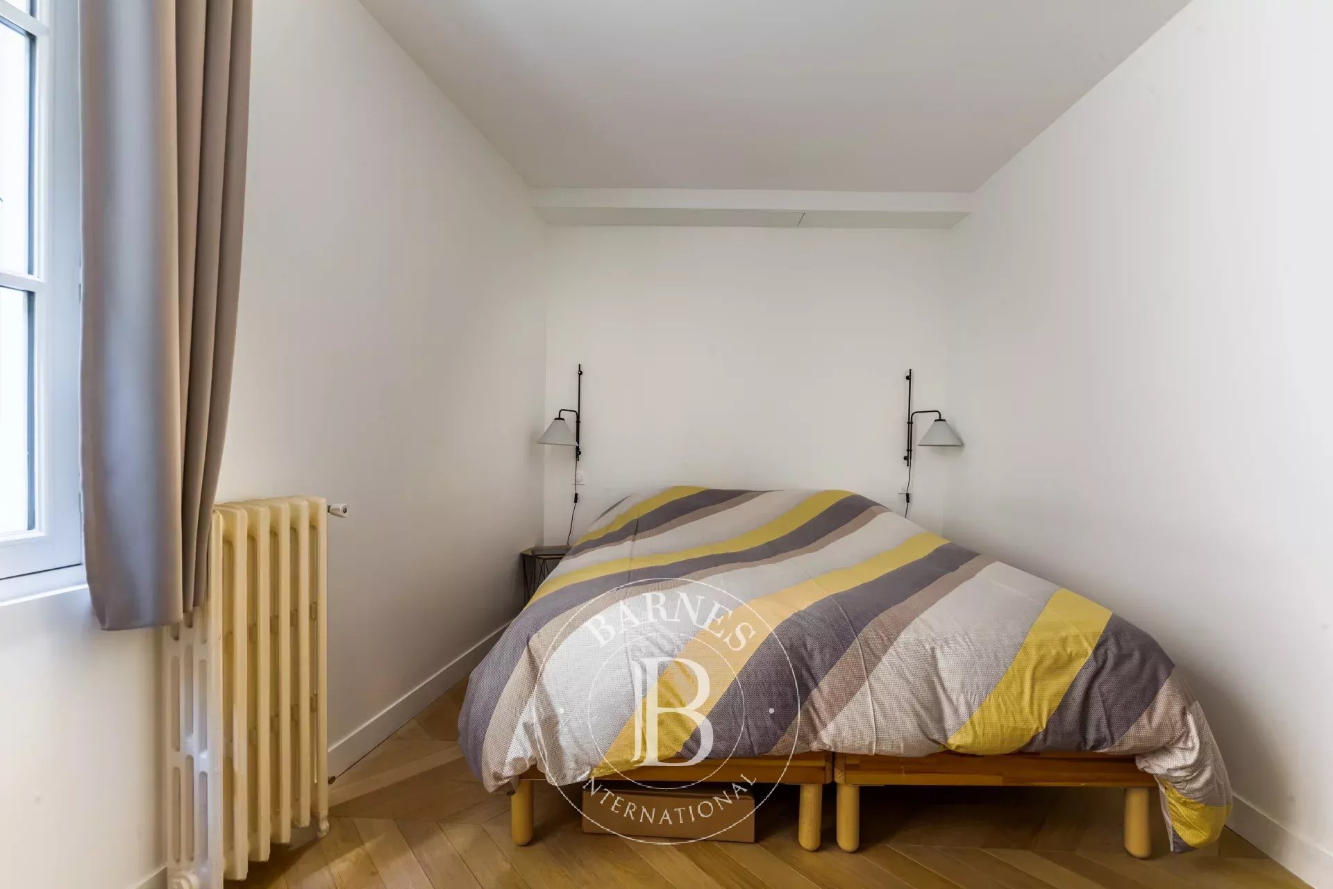 Daire Paris 8ème - picture 10