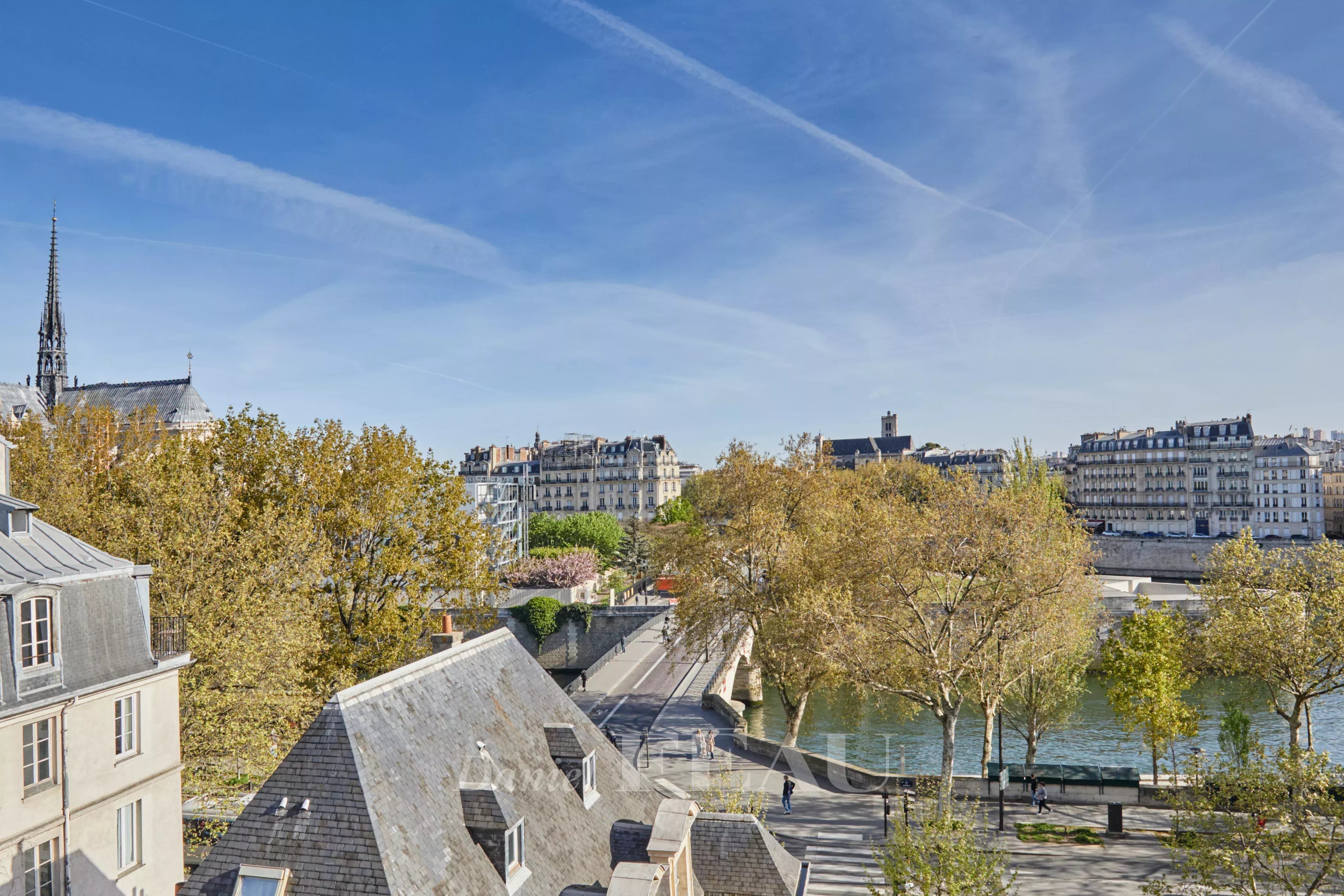 Paris Ve - Quai de la Tournelle