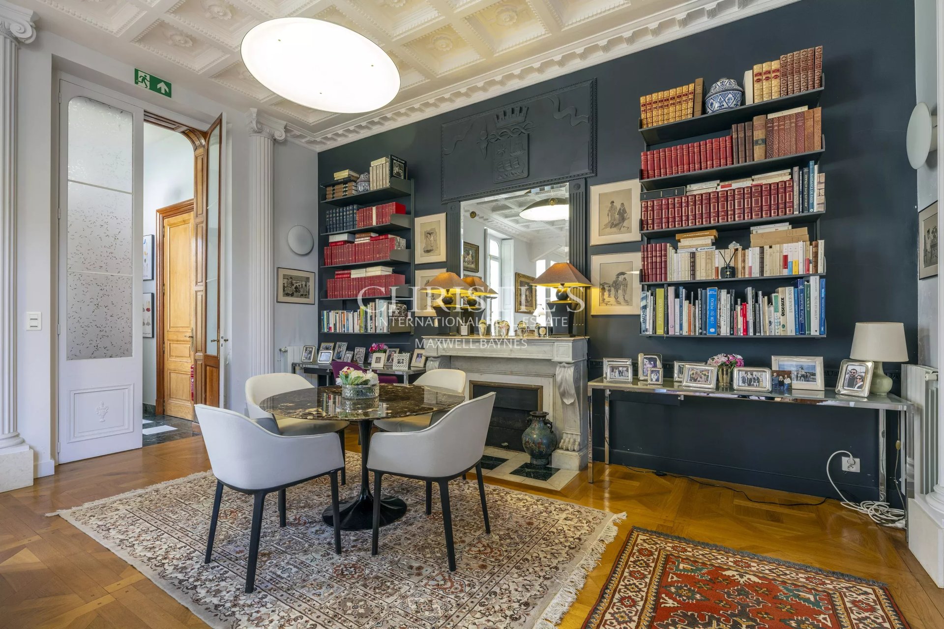 7 Bedroom Villa/Townhouse's Image 3