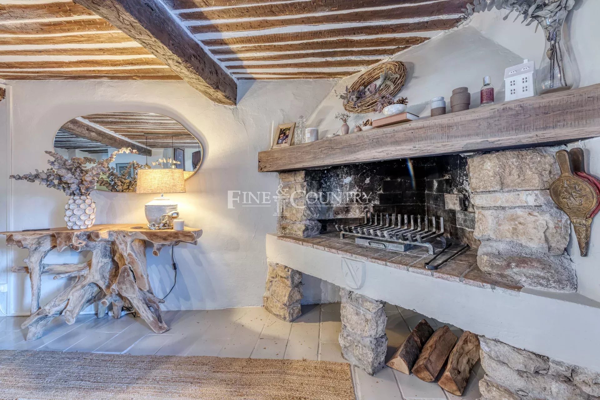 Photo of For Sale Stone property in Cabris