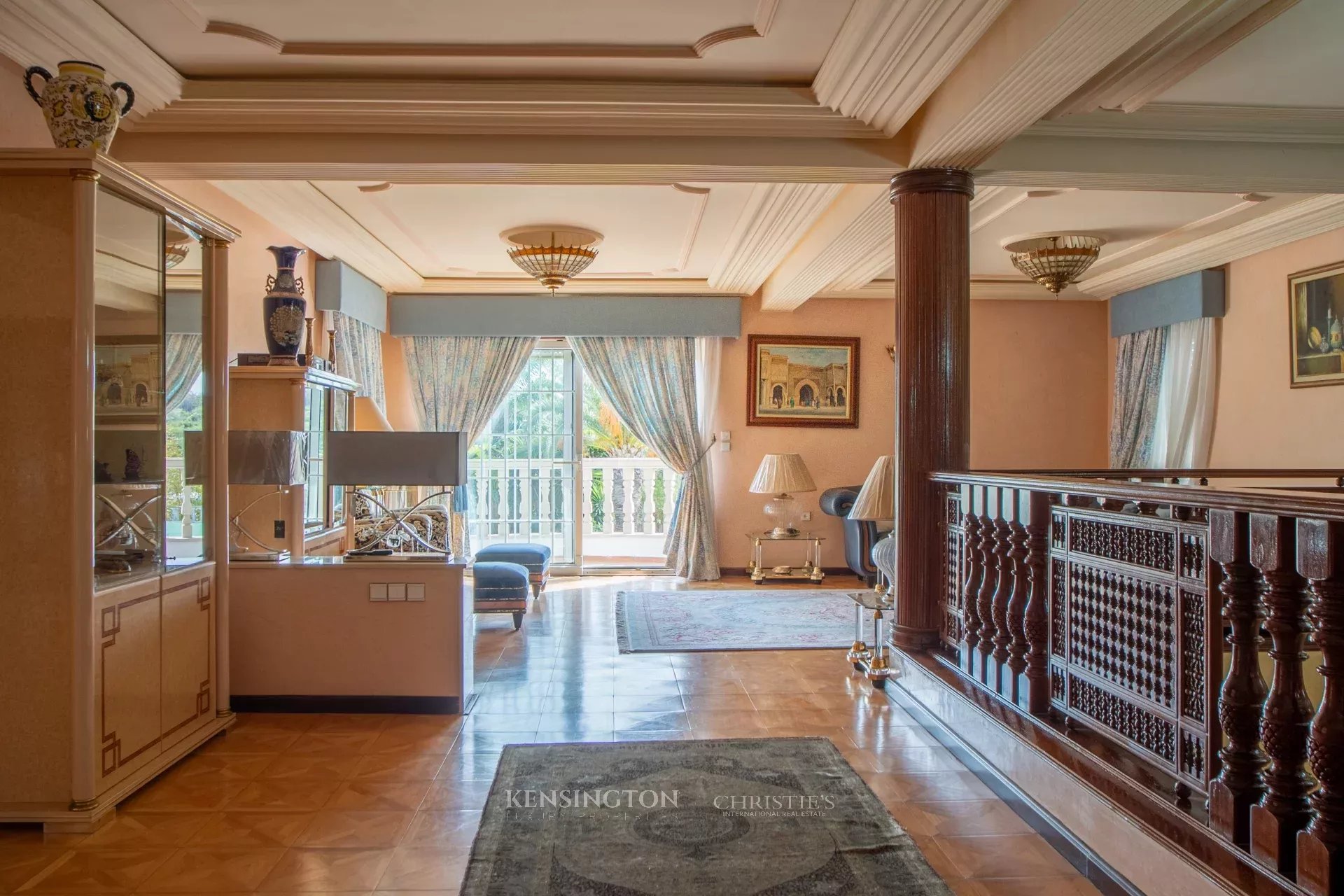 7 Bedroom Villa/Townhouse's Image 32