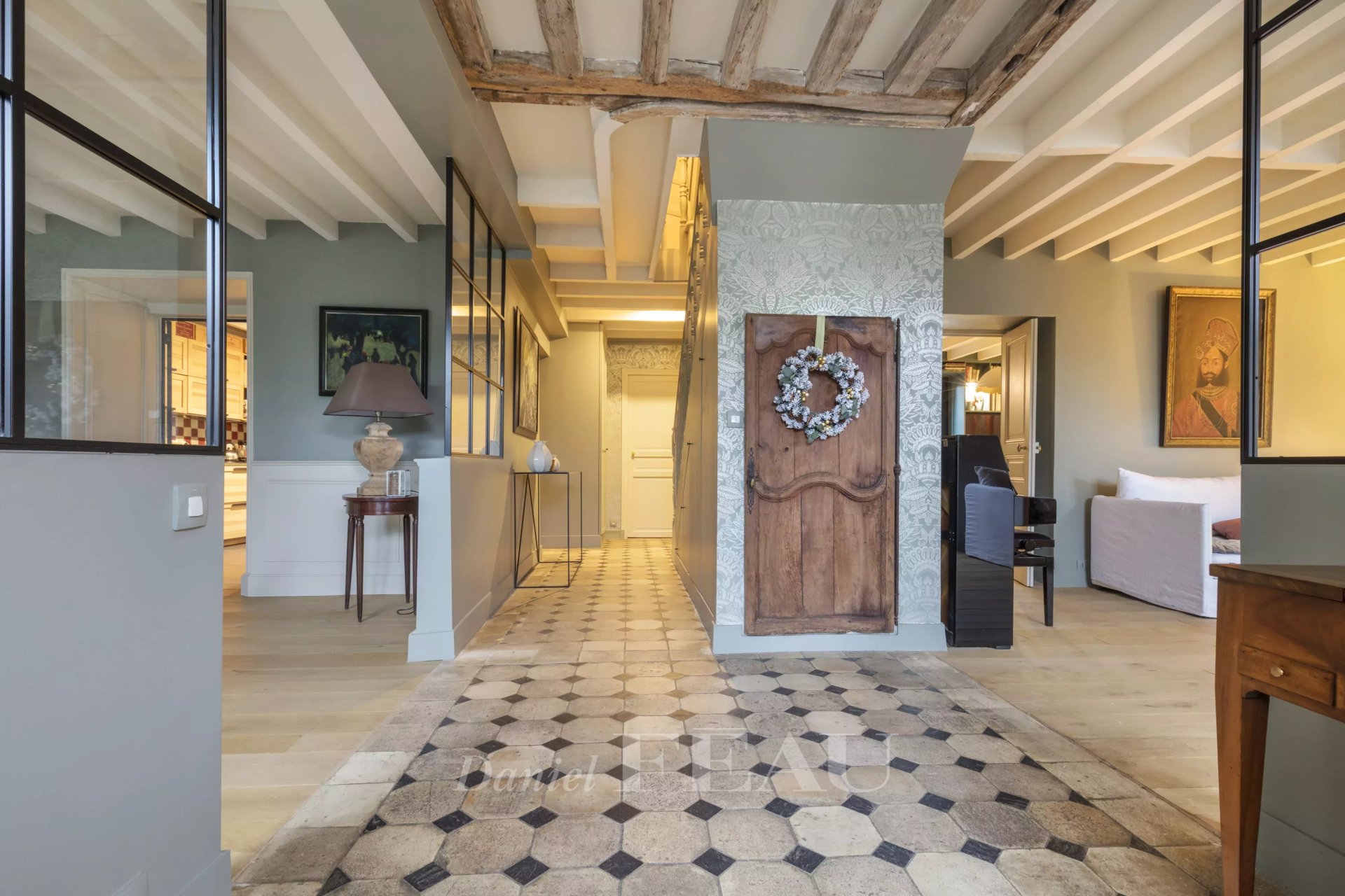 6 Bedroom Villa/Townhouse's Image 5