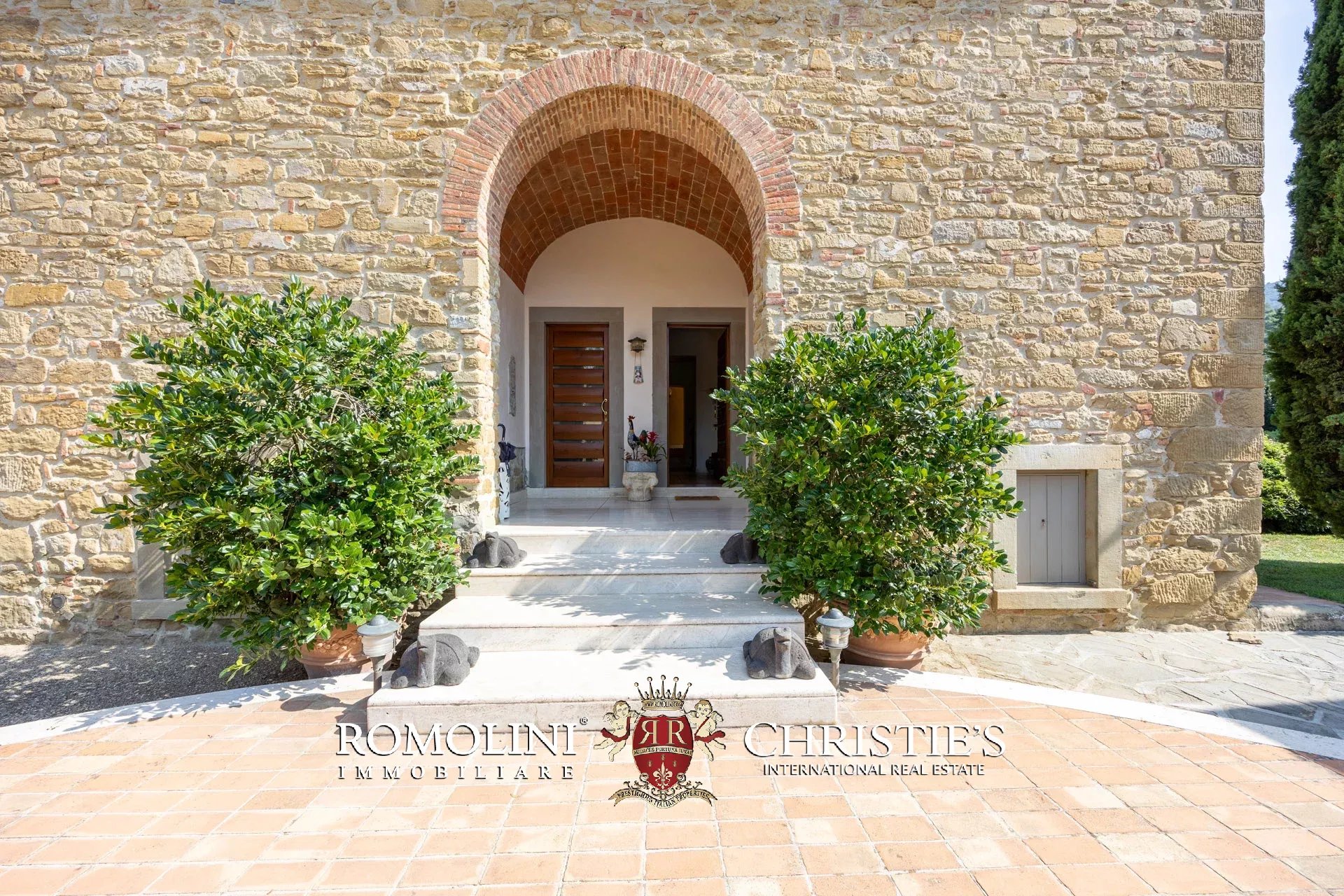4 Bedroom Villa/Townhouse's Image 33