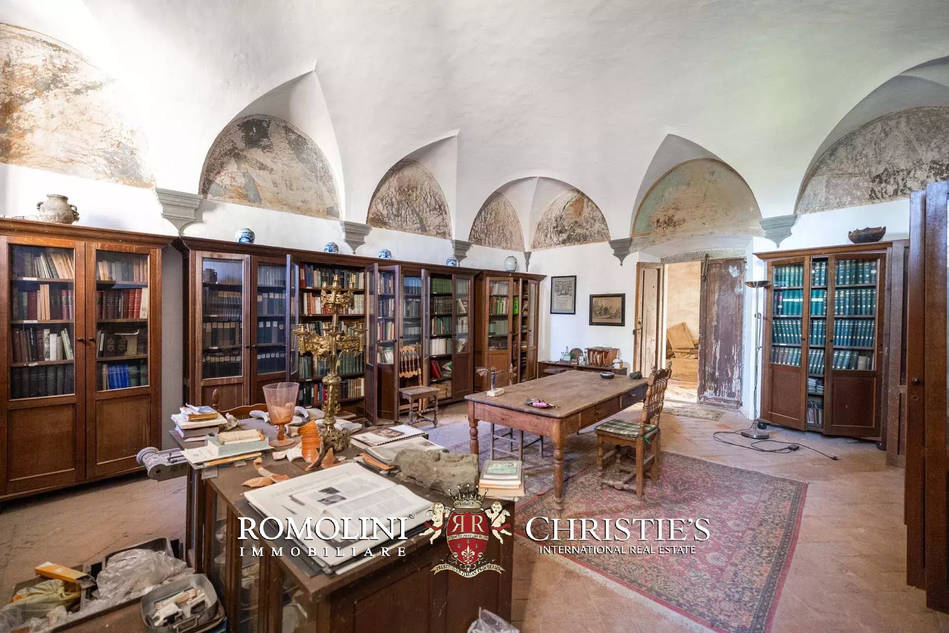 30 Bedroom Villa/Townhouse's Image 96