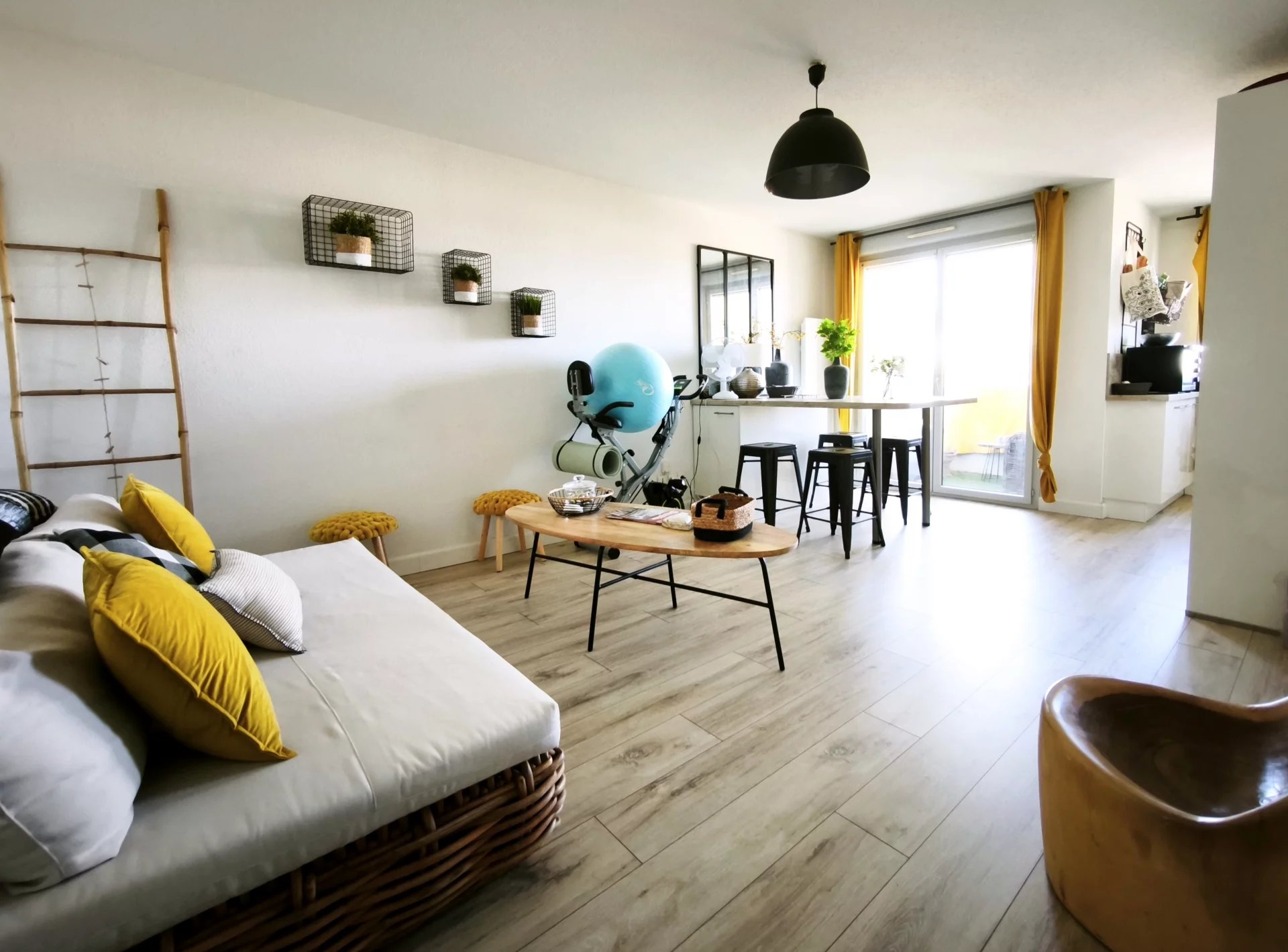 Agence immobilière de 