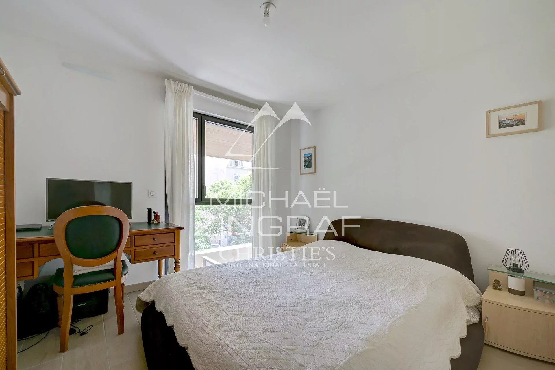 2 Bedroom Apartment/Flat's Image 6