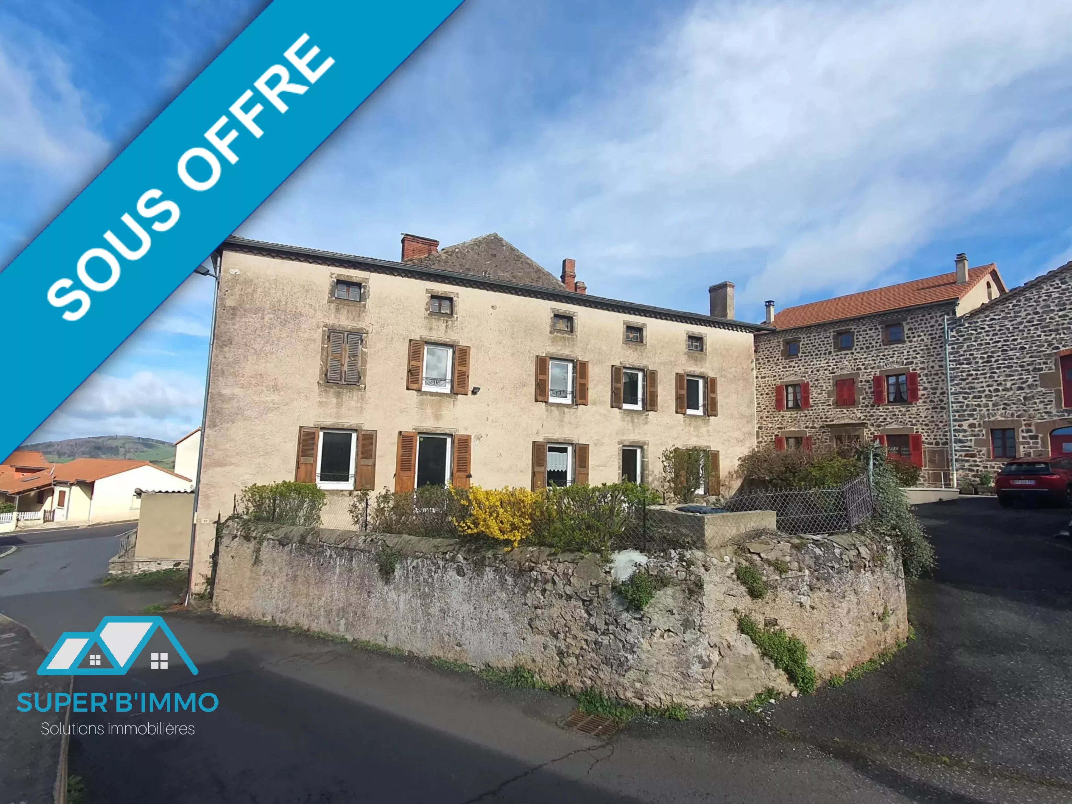 Sale House Siaugues-Sainte-Marie