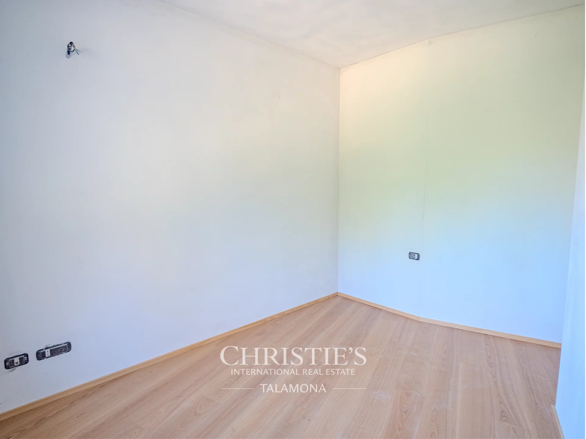 Apartment/Flat's Image 12