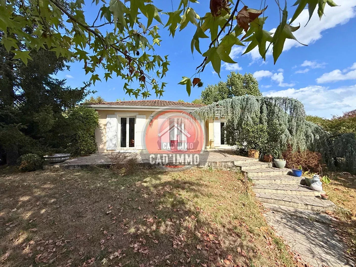 Maison proche de tous commerces à pied