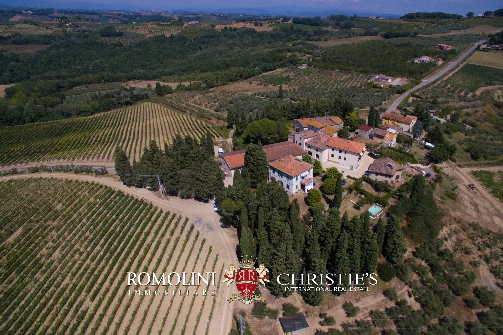 5 Bedroom Vineyard's Image 7