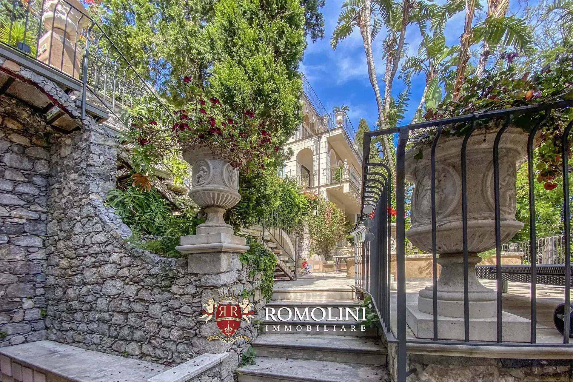 LUXURY SEA VIEW VILLA WITH POOL FOR SALE IN TAORMINA, SICILY