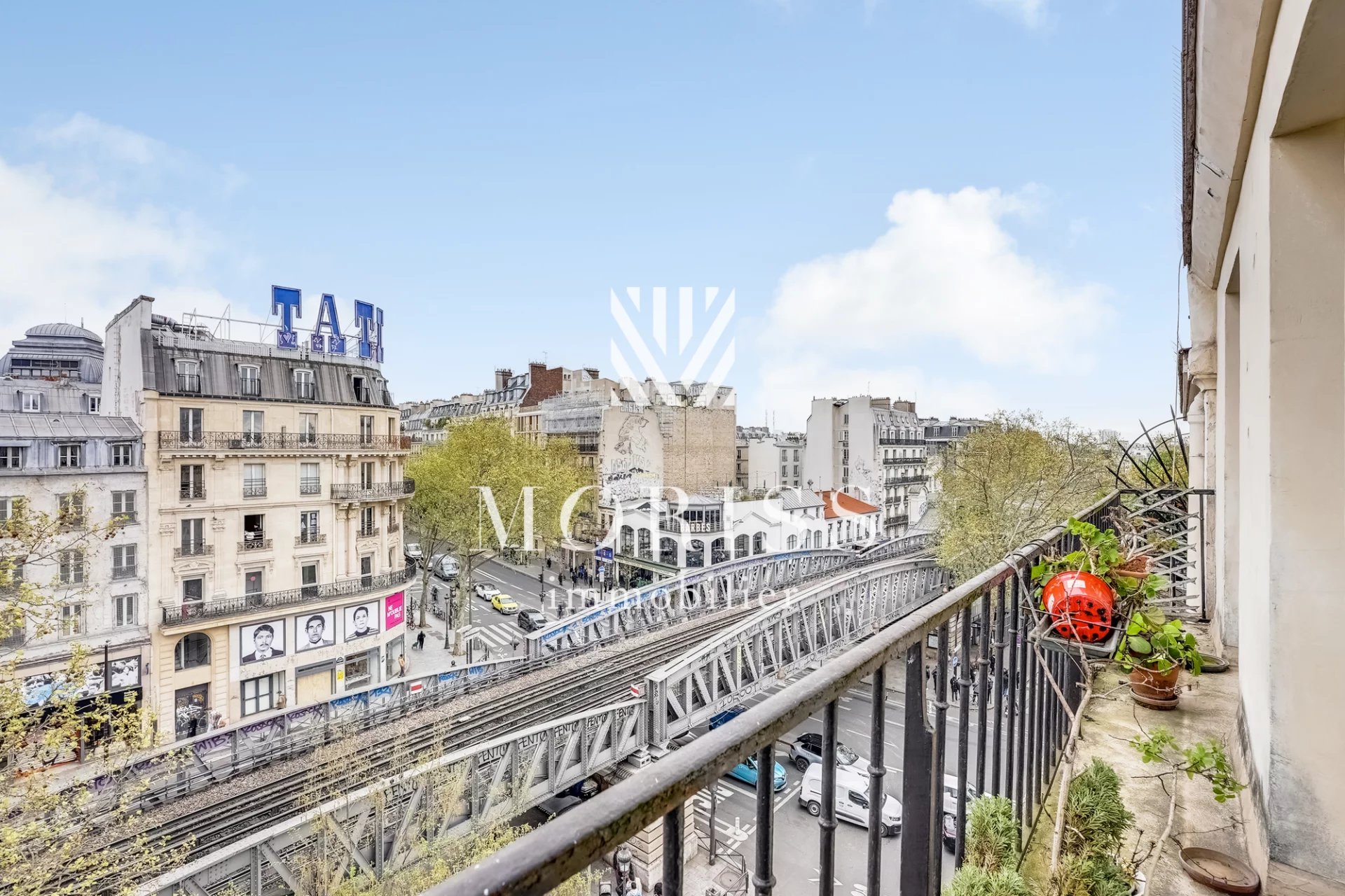 APPARTEMENT 3 PIÉCES BALCON 75009 - Image Array