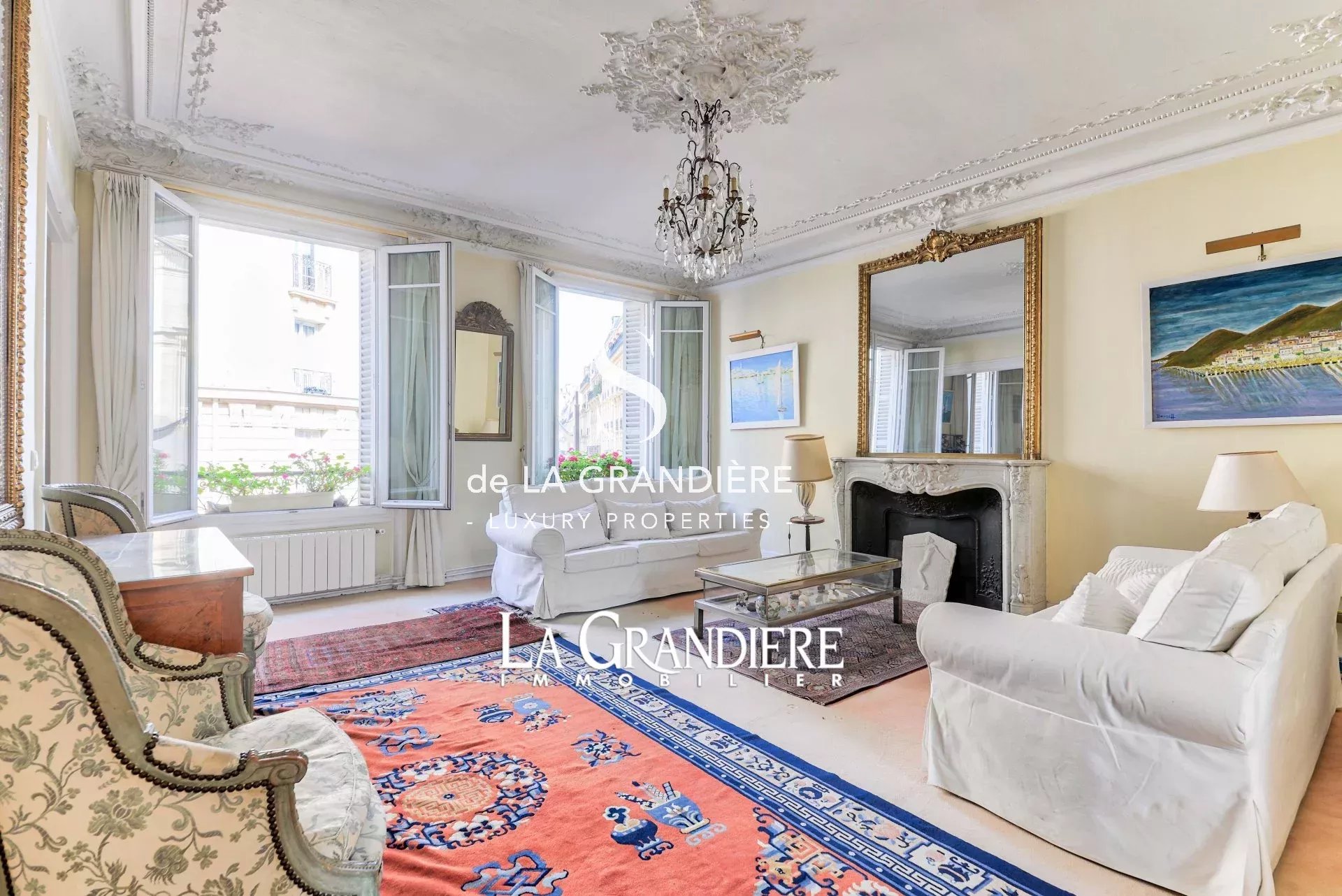 Paris 16ème - rue de la Pompe - 139m2