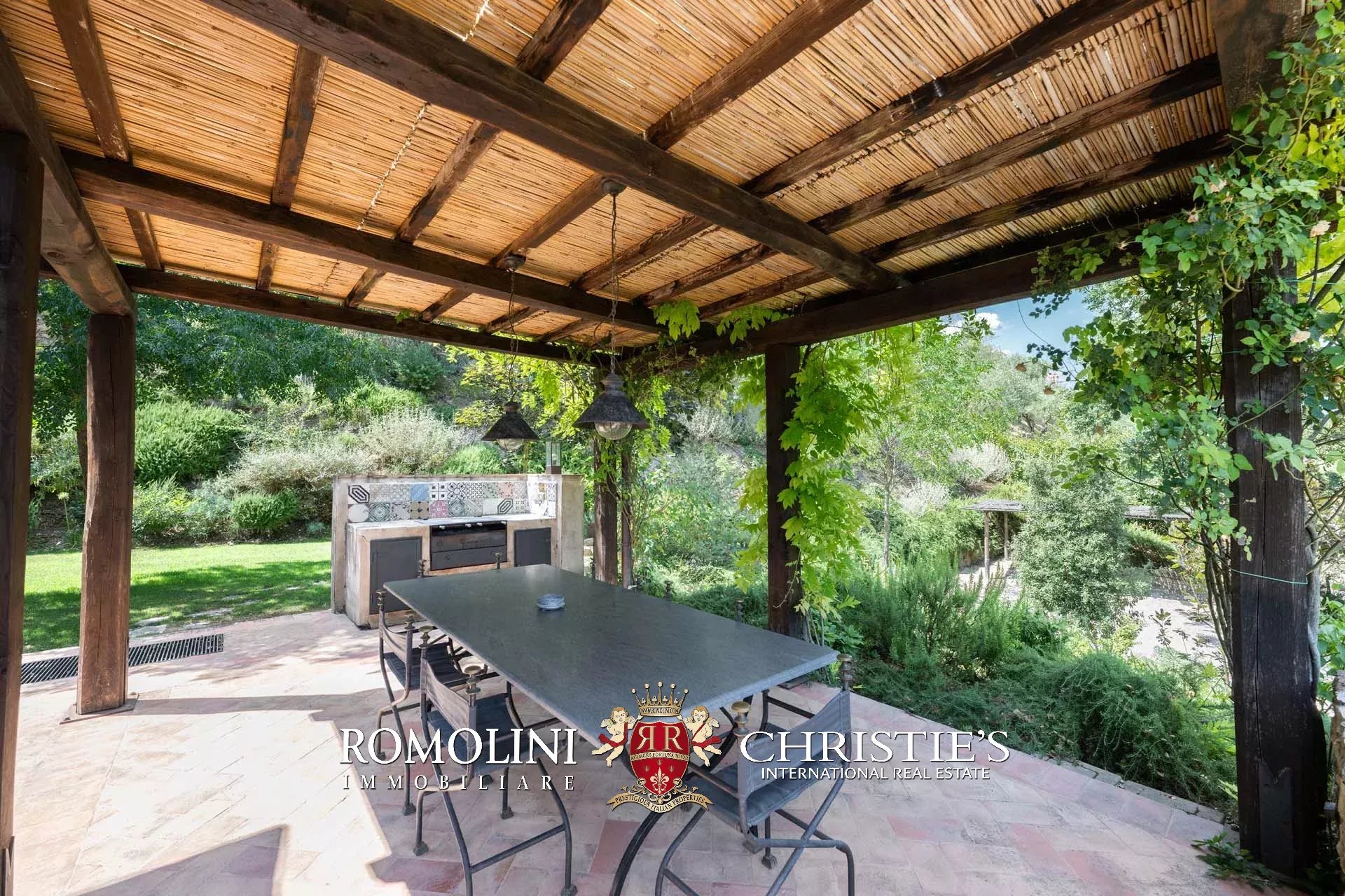4 Bedroom Villa/Townhouse's Image 12