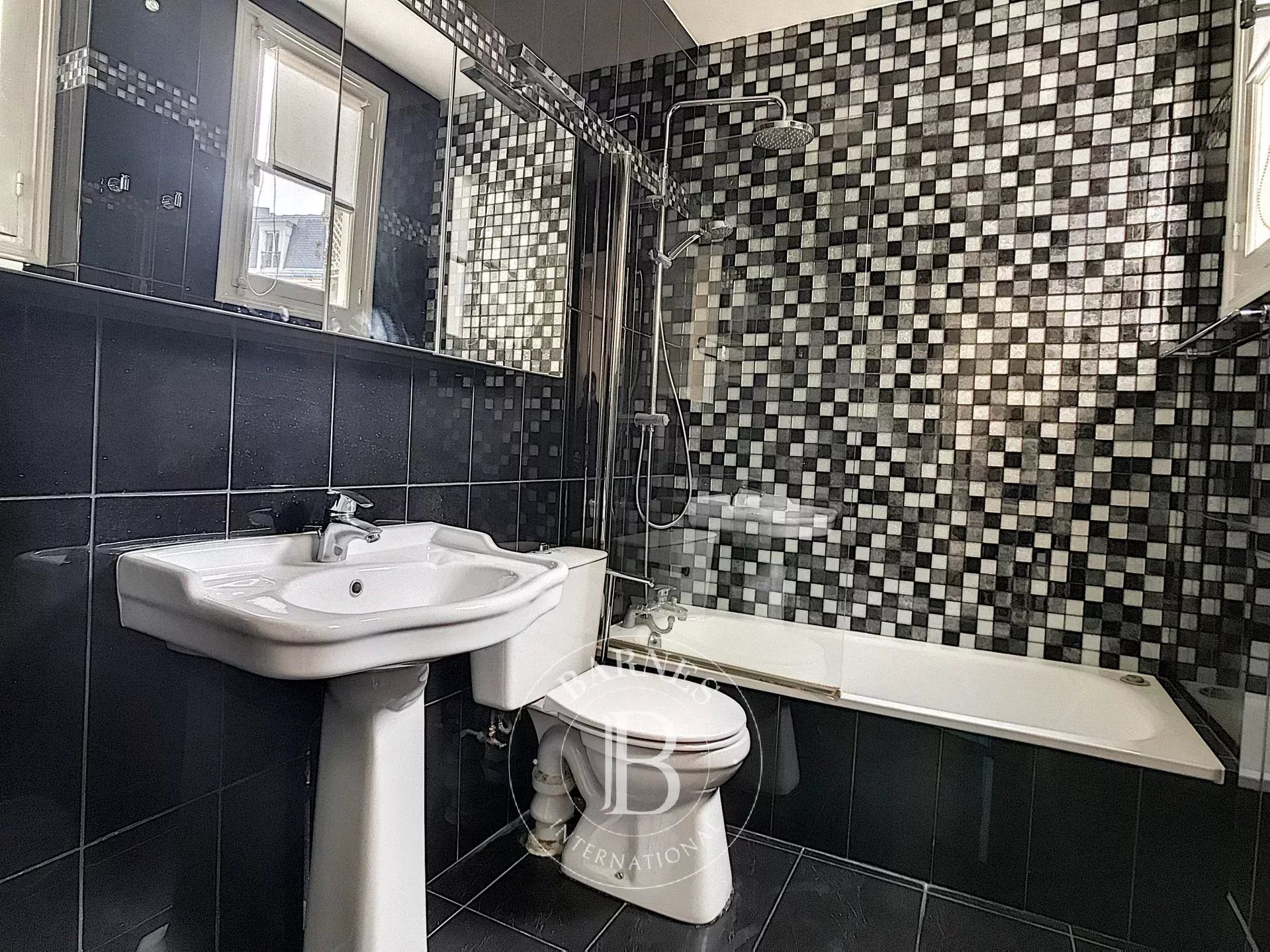 Daire Paris 8ème - picture 5