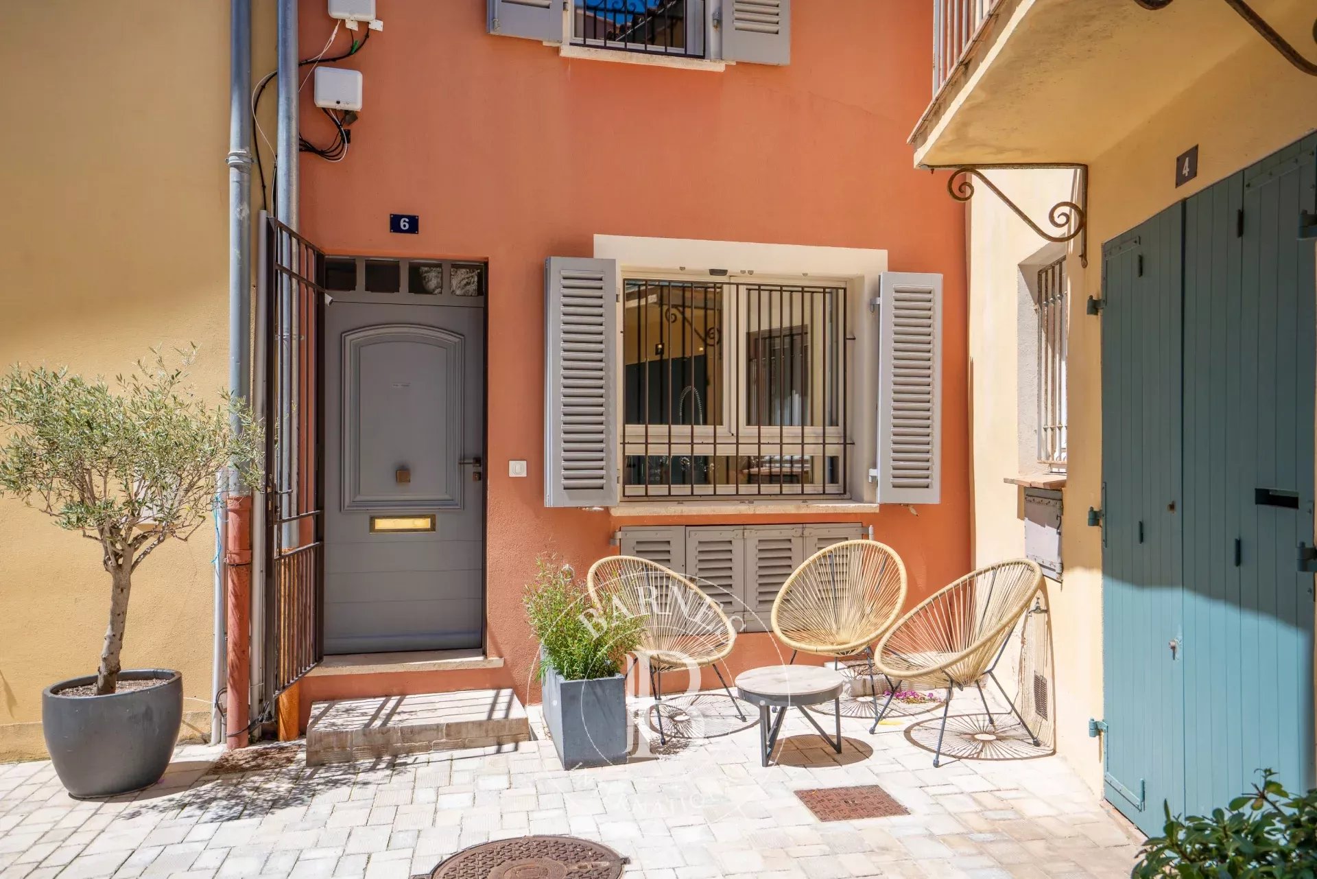 Appartement Saint-Tropez  -  ref 87085475 (picture 1)