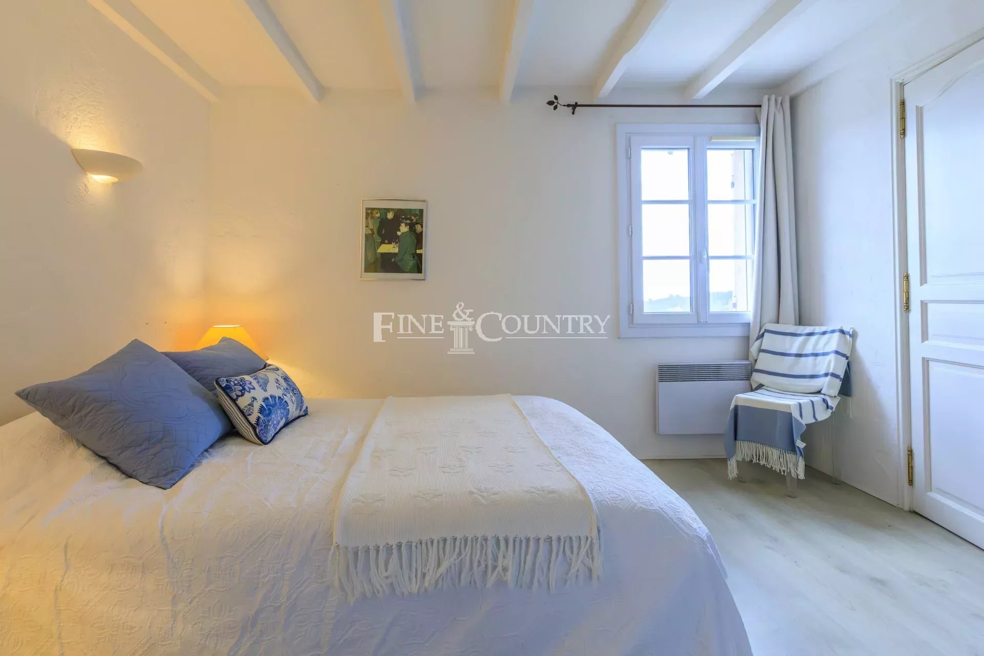 Photo of Villa for Sale in Montauroux with Panoramic View