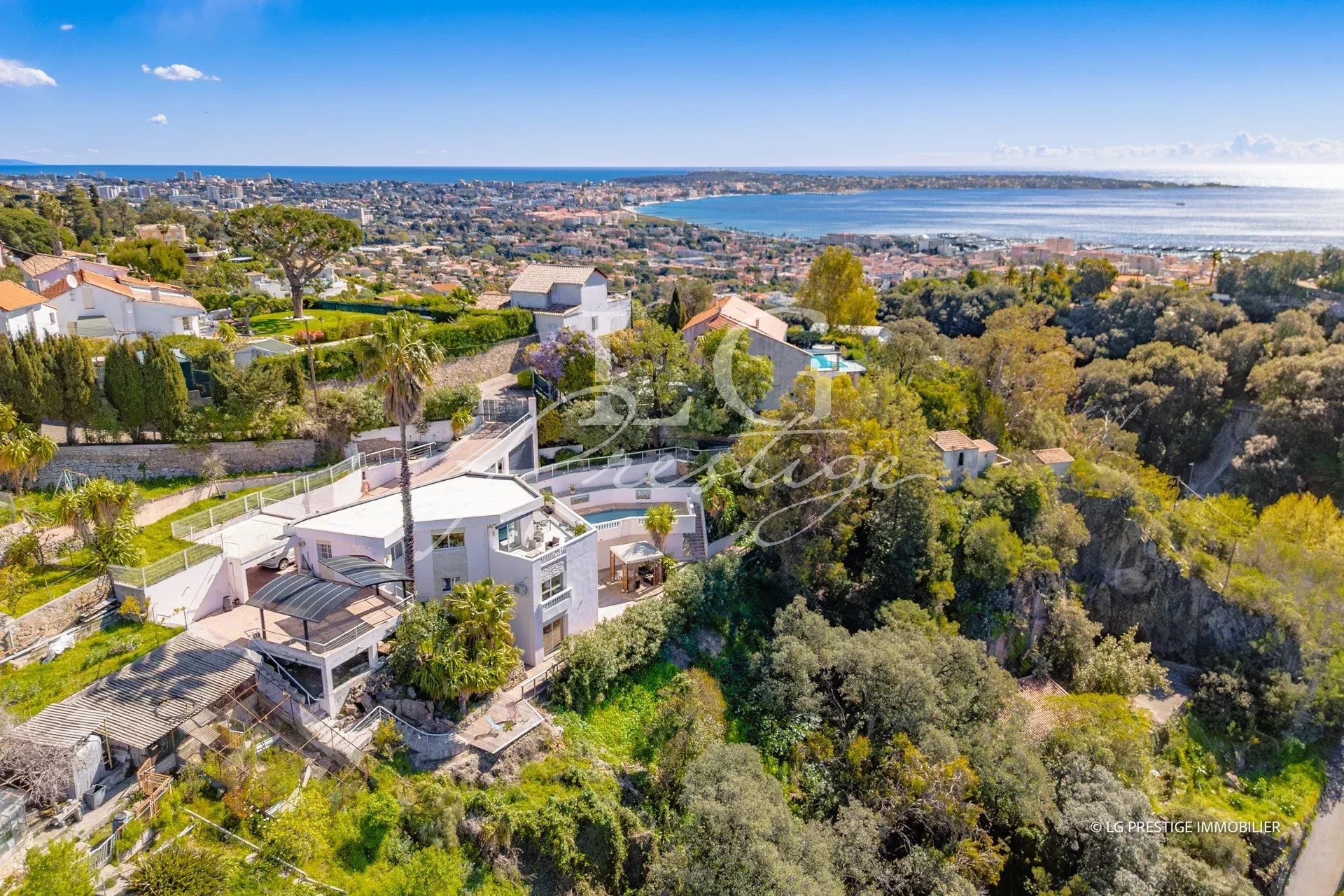 Agence immobilière de L & G PRESTIGE IMMOBILIER