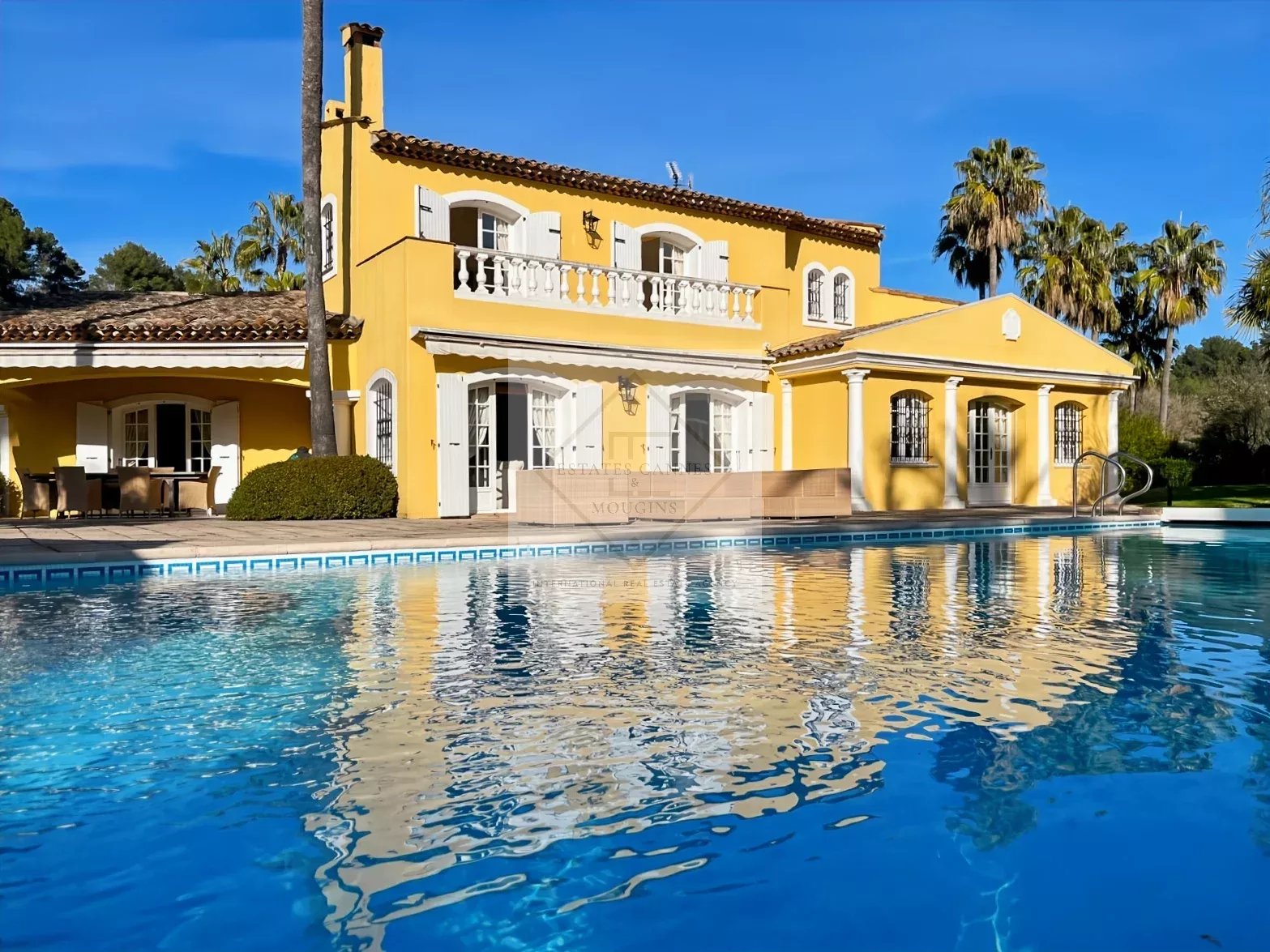 MOUGINS — VILLA D’EXCEPTION À LOUER À L’ANNÉE — photo 8