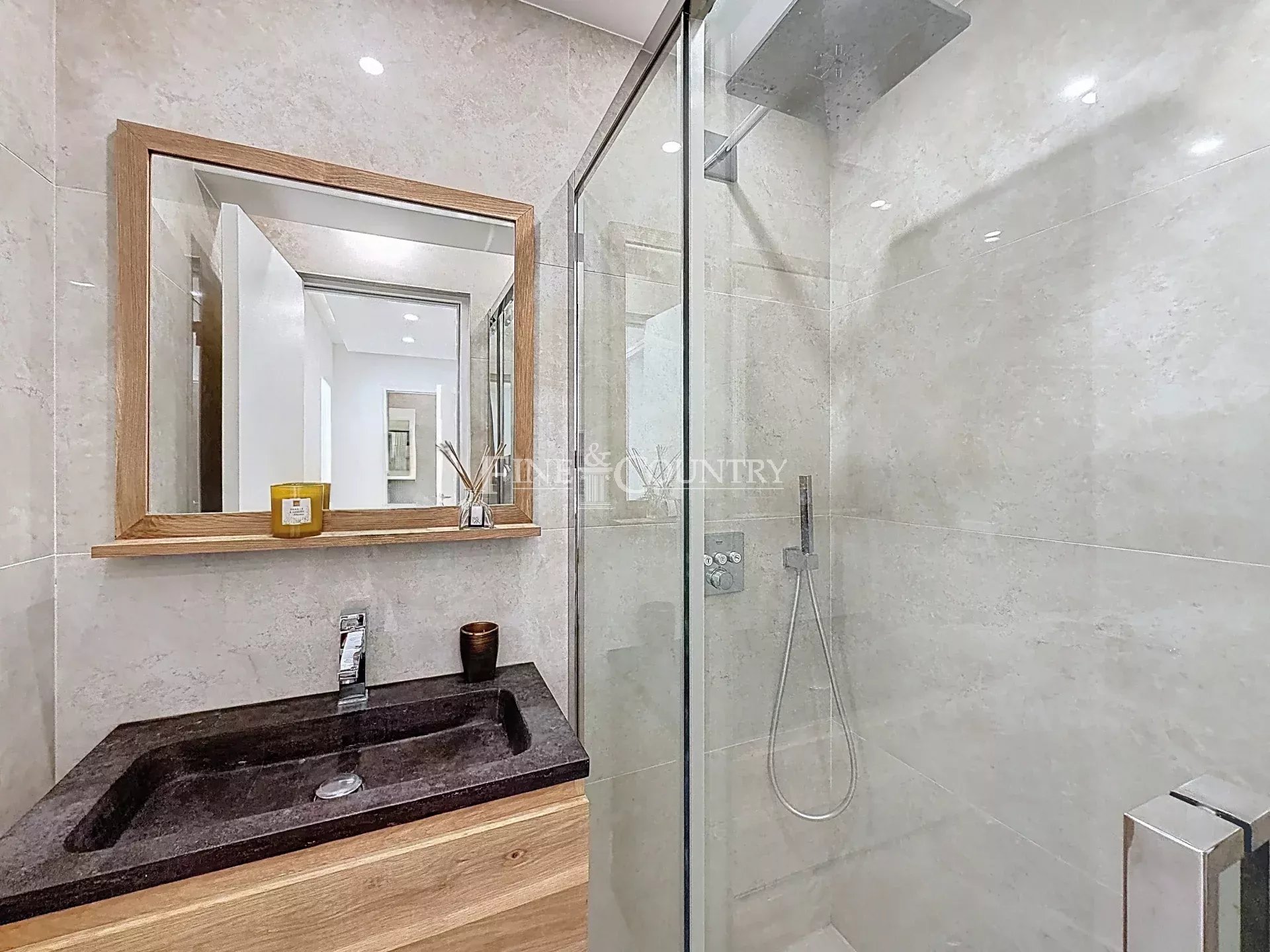 Photo of Apartment for sale in Palm Beach, Cannes