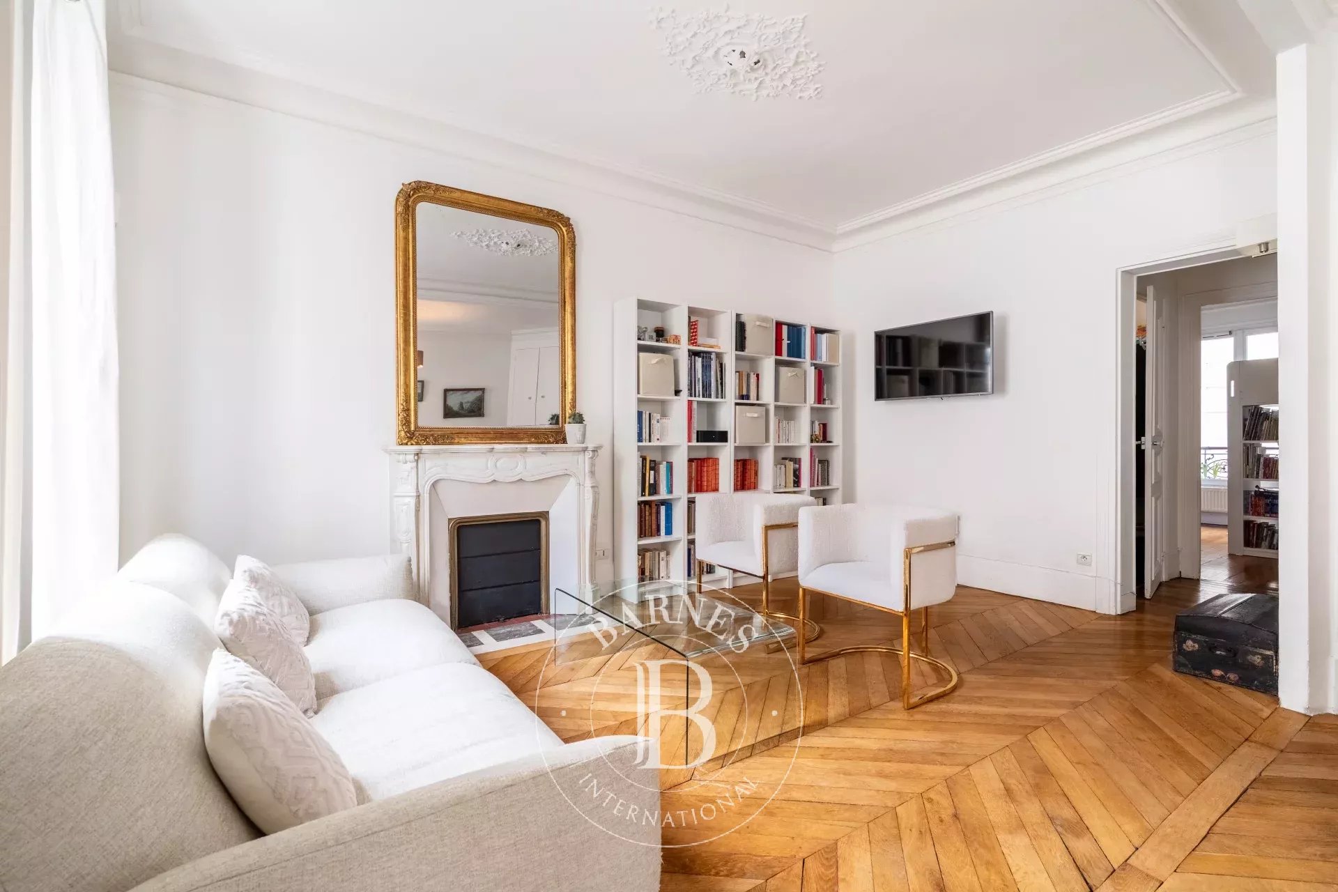 Daire Levallois-Perret