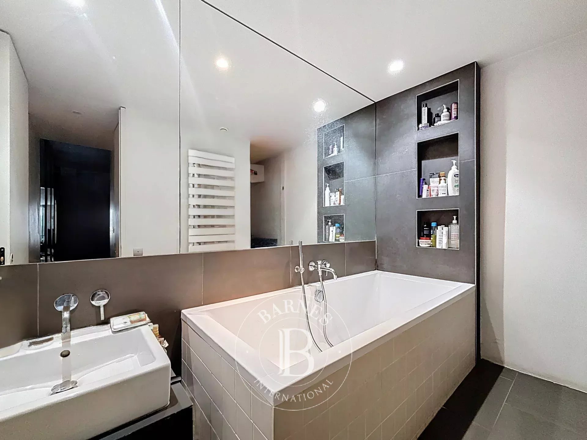 Daire Paris 2ème - picture 5