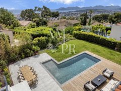 On the heights of Cannes - Delightful villa of 247m2 - Sea view — photo 7 of 7