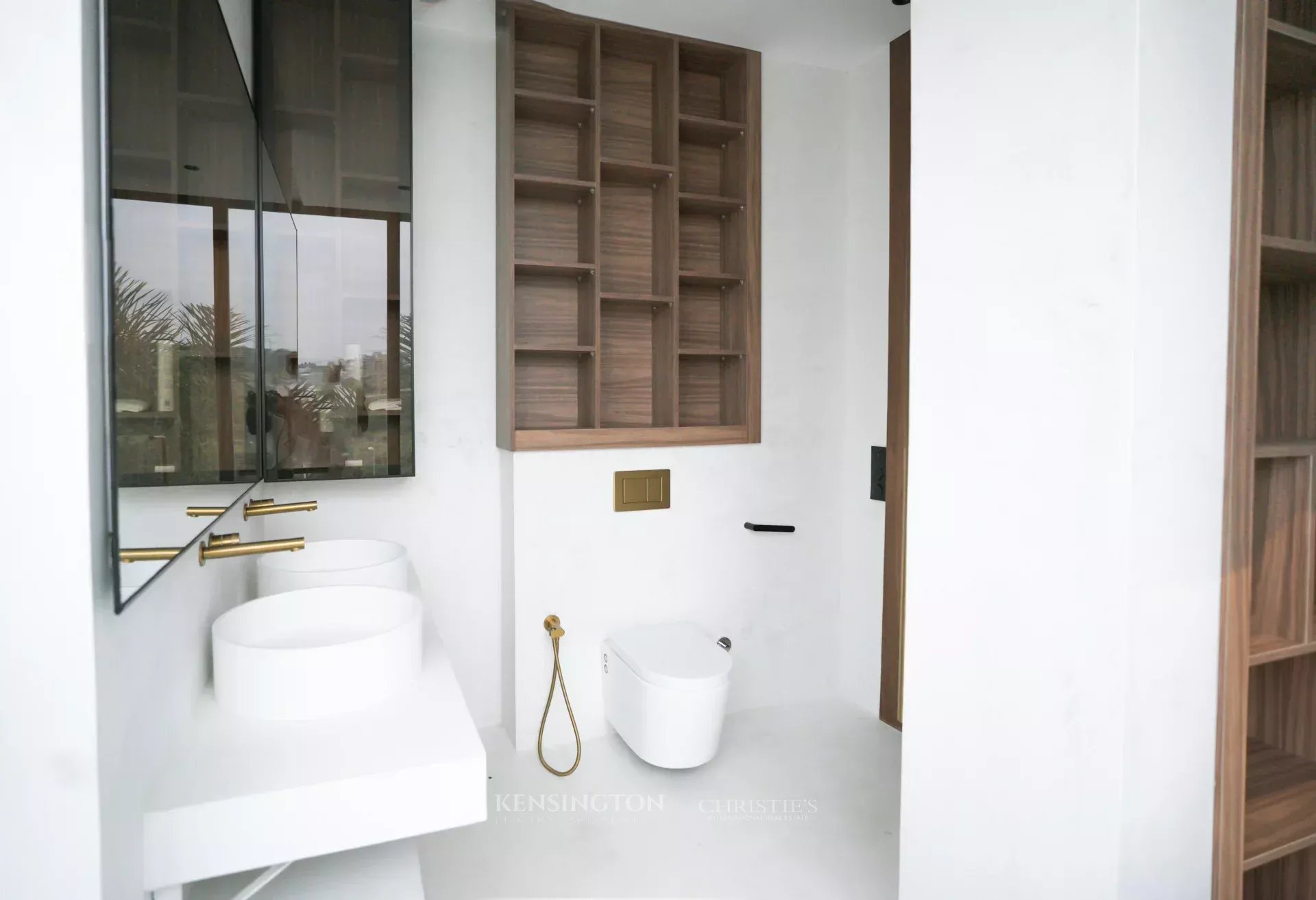 4 Bedroom Villa/Townhouse's Image 45