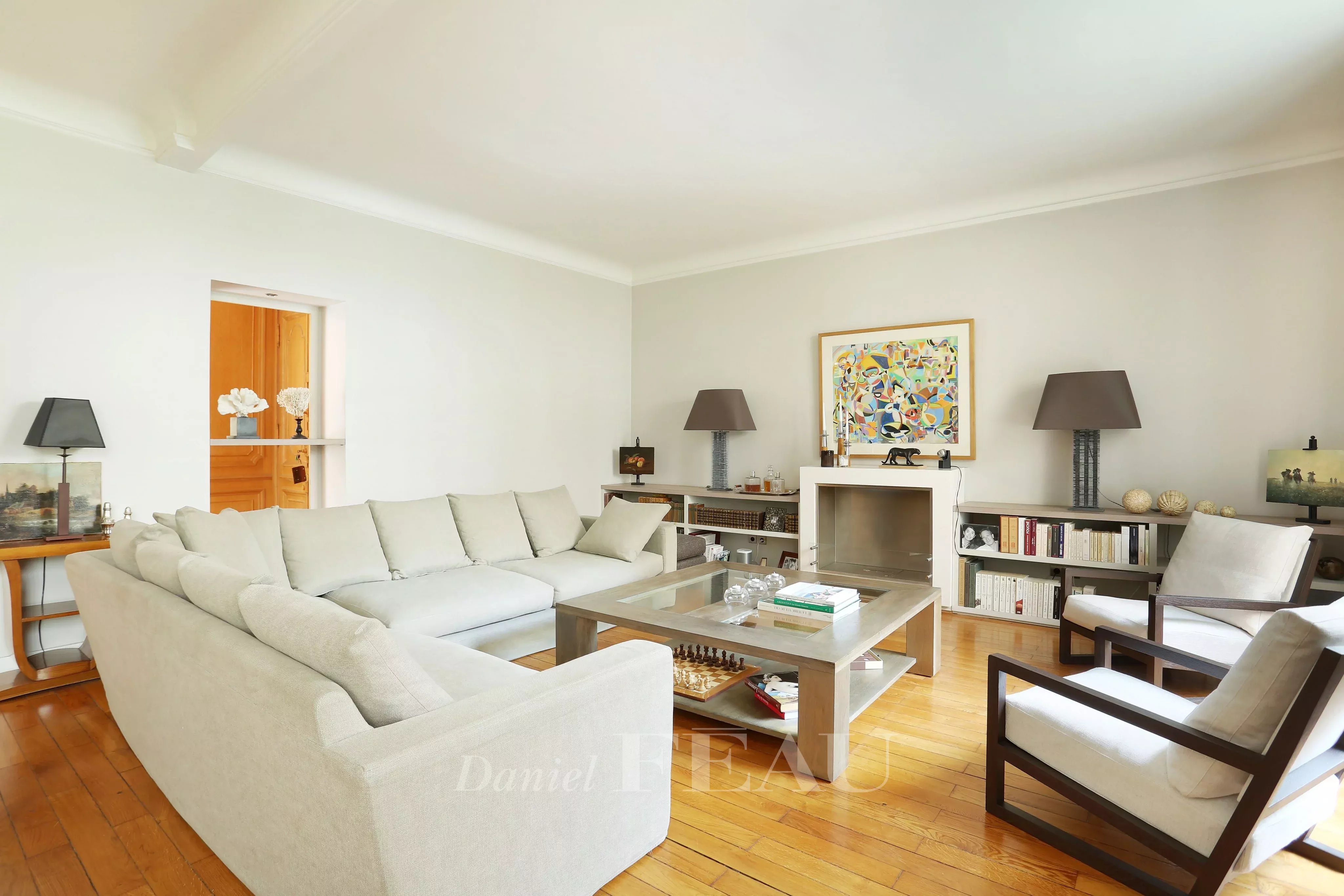 Rental Apartment Neuilly-sur-Seine
