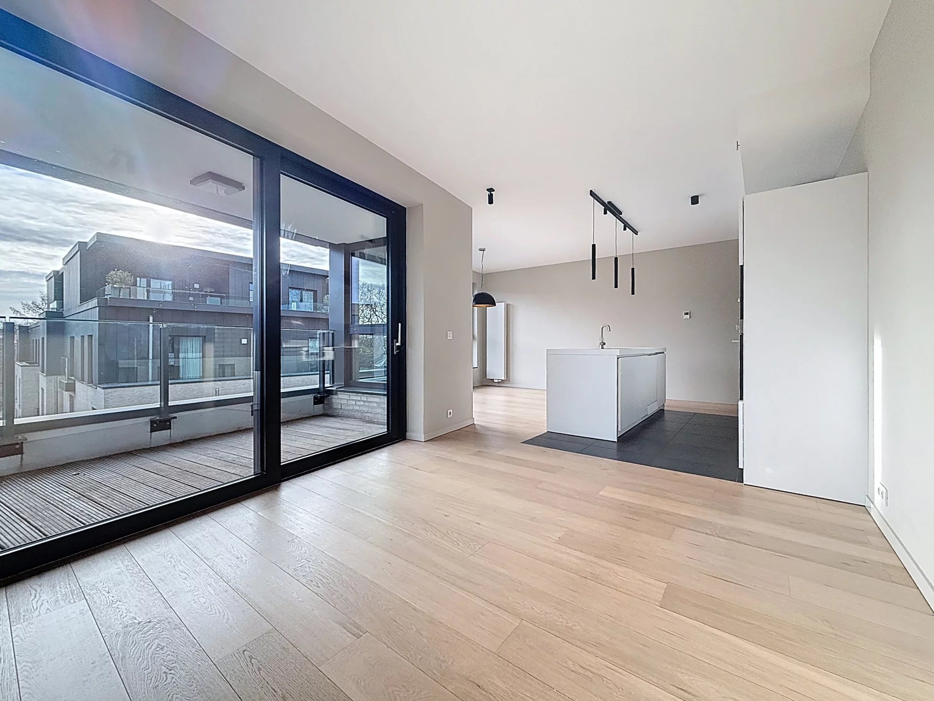 Magnificent 3-bedroom apartment with terrace