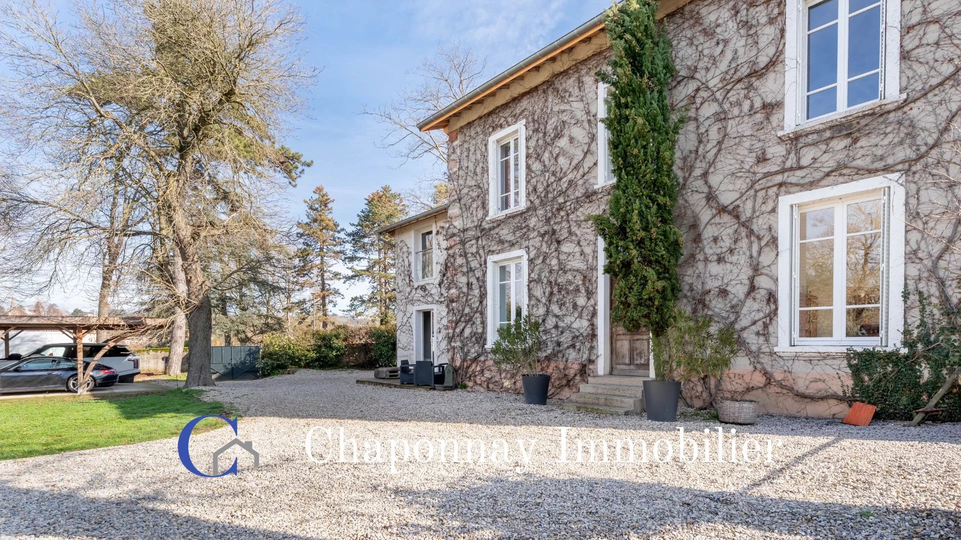 Agence immobilière de 