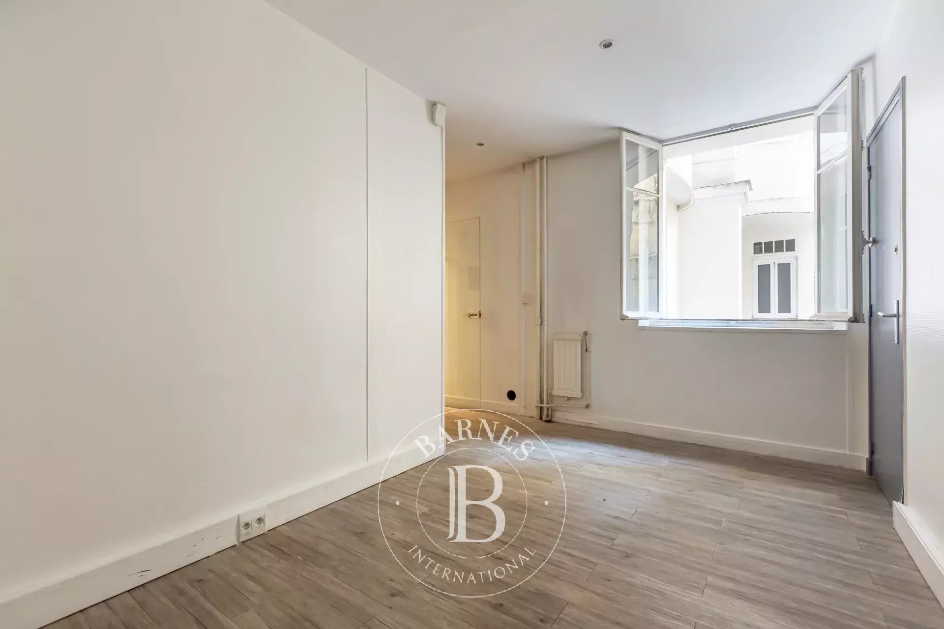 Daire Paris 16ème - picture 14