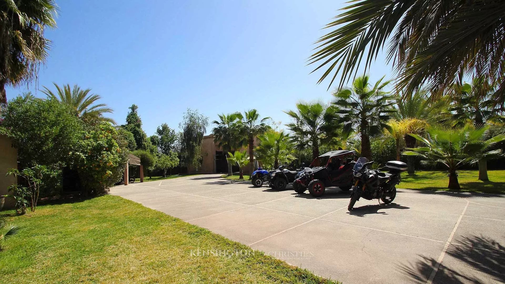 6 Bedroom Villa/Townhouse's Image 10