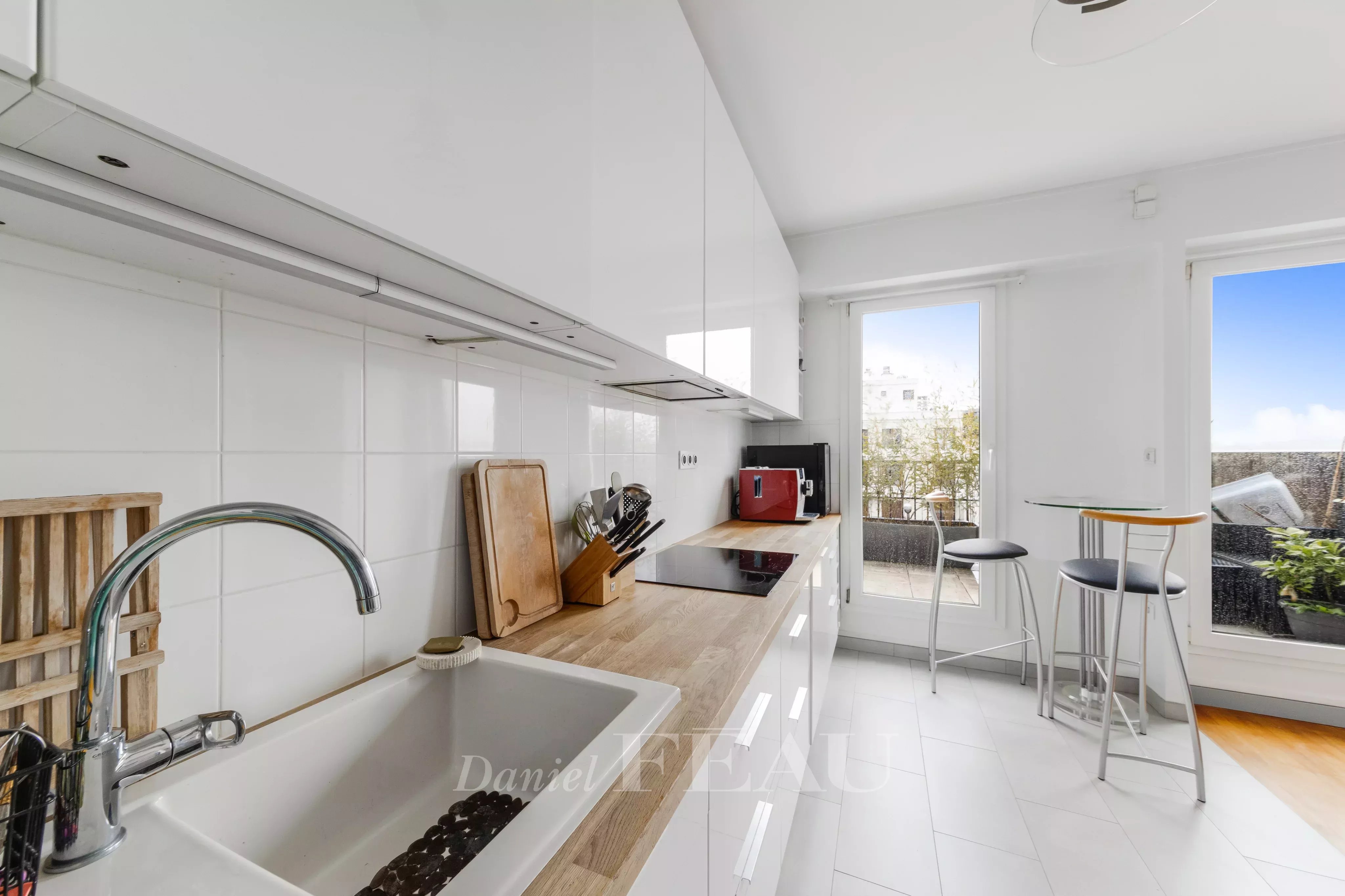 Sale Apartment Saint-Cloud