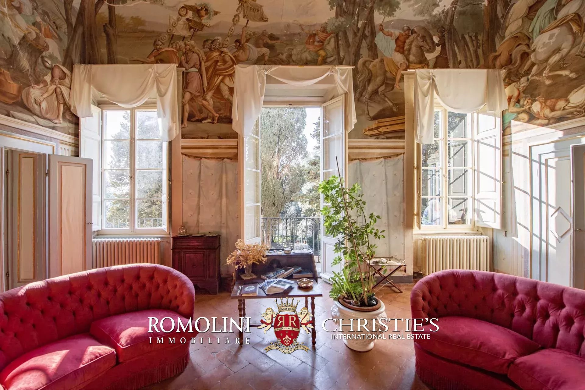 12 Bedroom Villa/Townhouse's Image 26