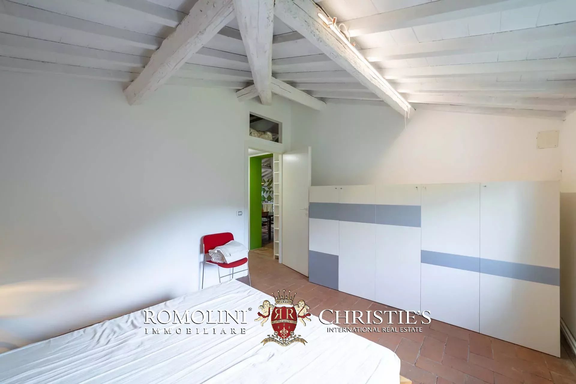 11 Bedroom Villa/Townhouse's Image 71