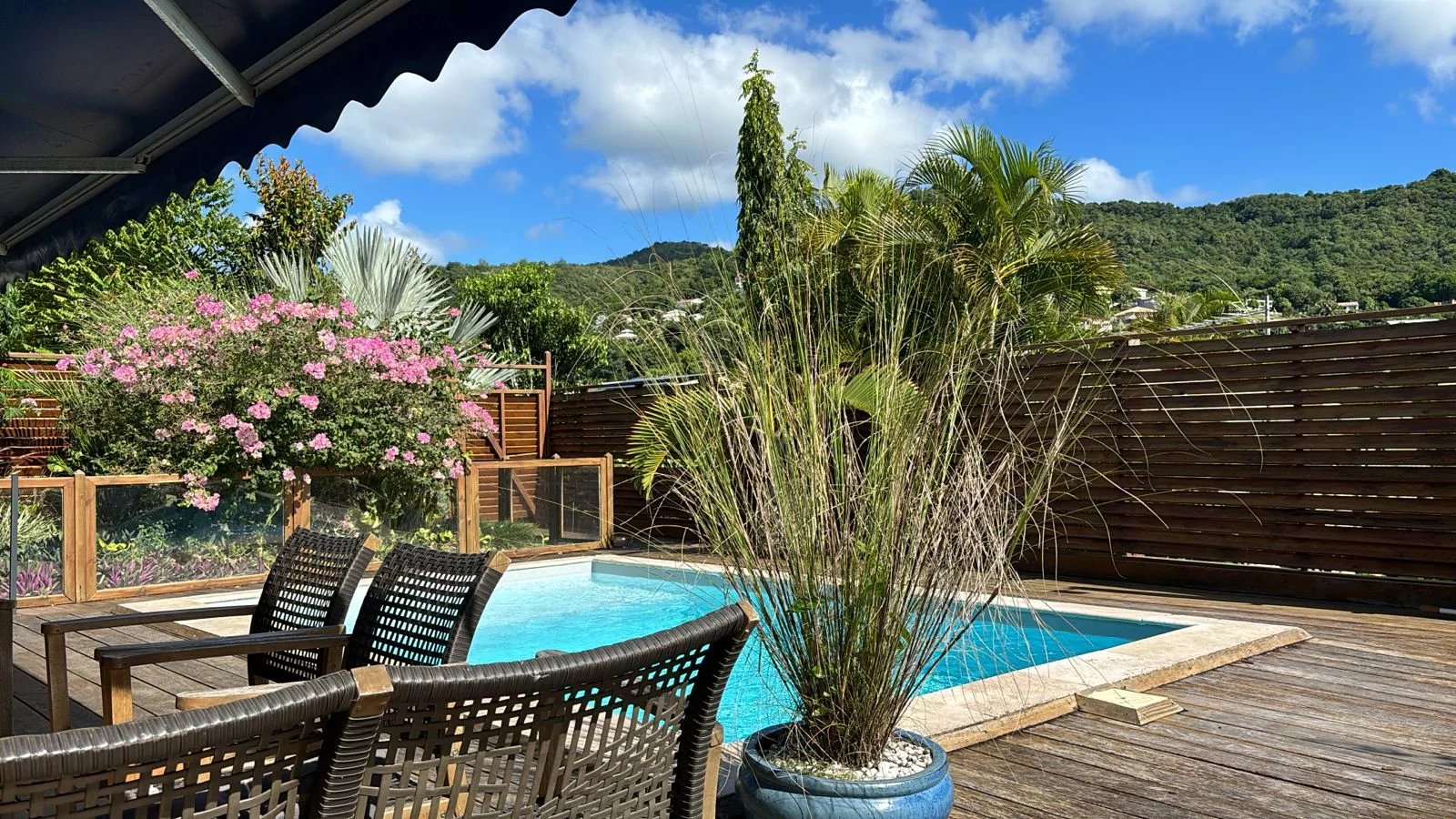 DIAMANT ENSEMBLE IMMOBILIER APPARTEMENT T4+ T3 AVEC PISCINE