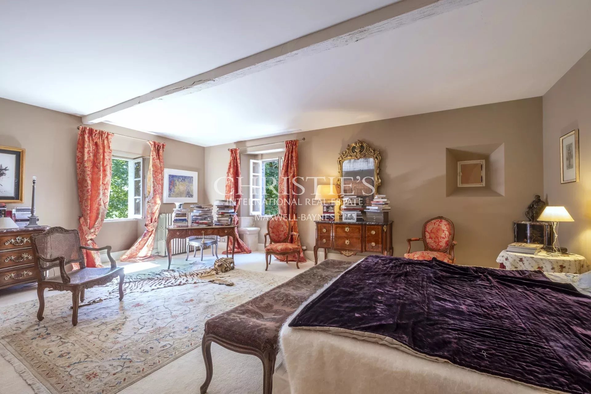 5 Bedroom Villa/Townhouse's Image 13