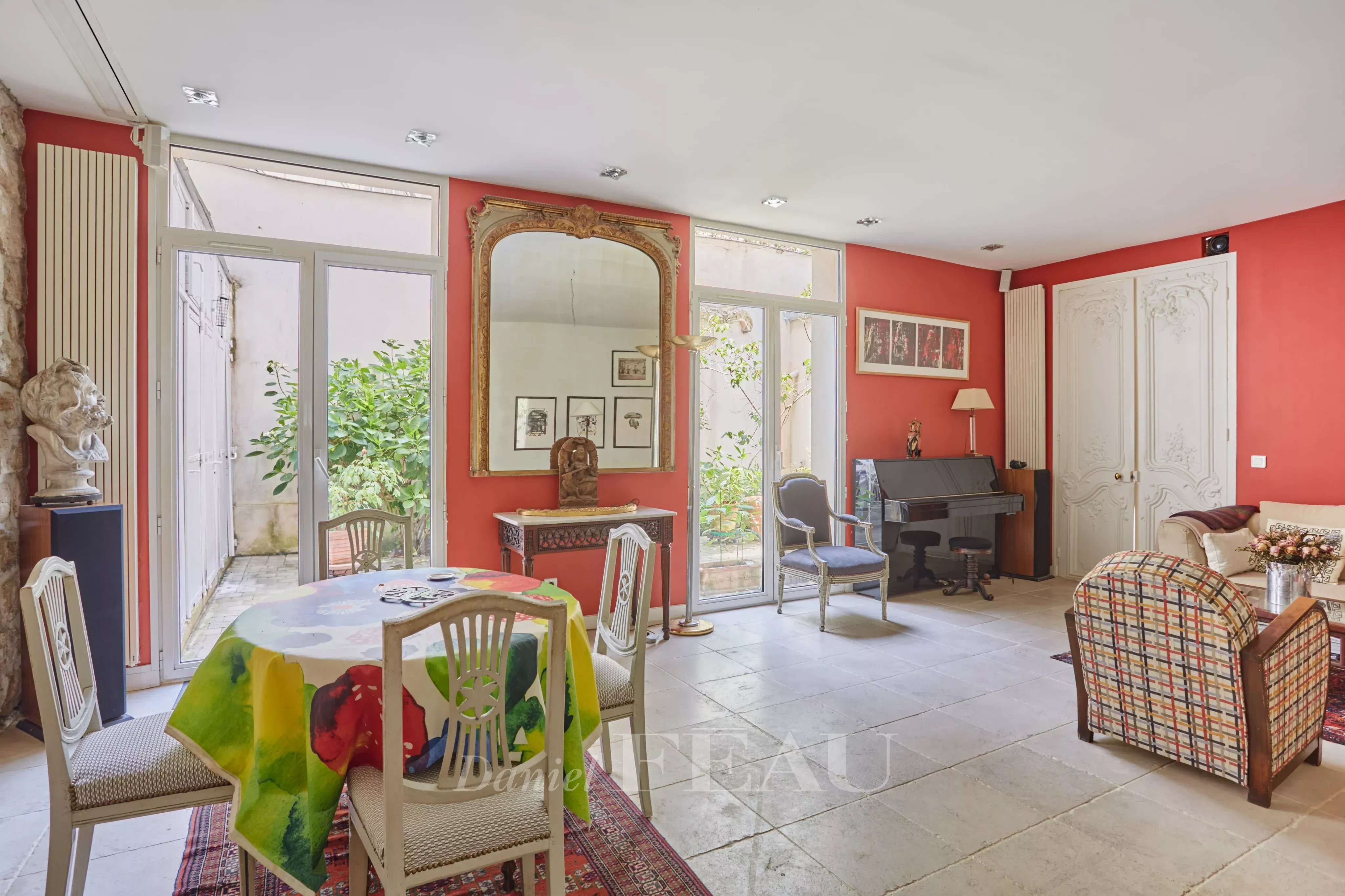 Sale Apartment Paris 7th