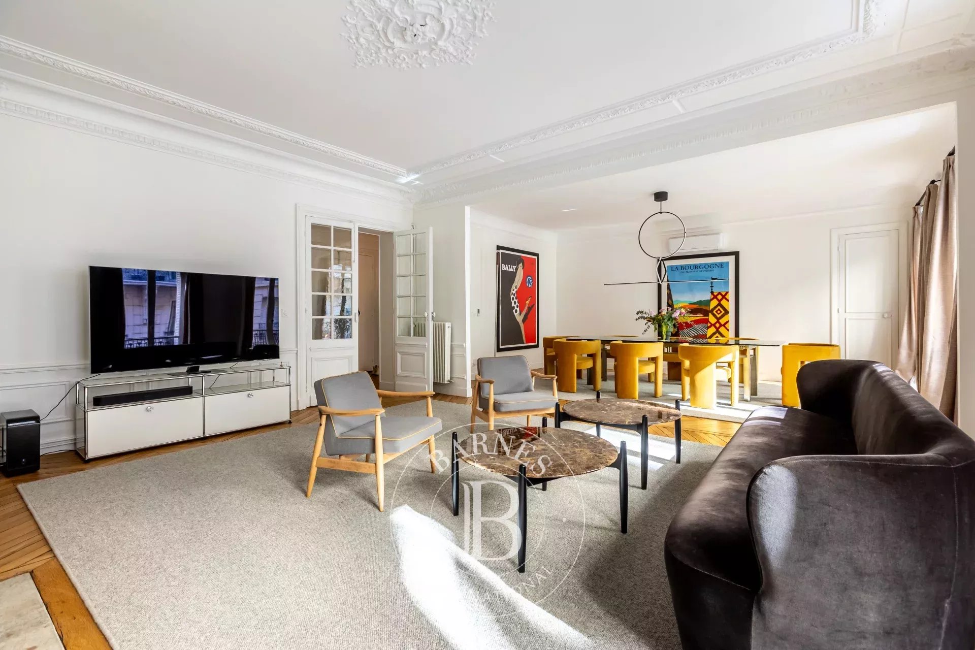 Daire Paris 8ème - picture 4