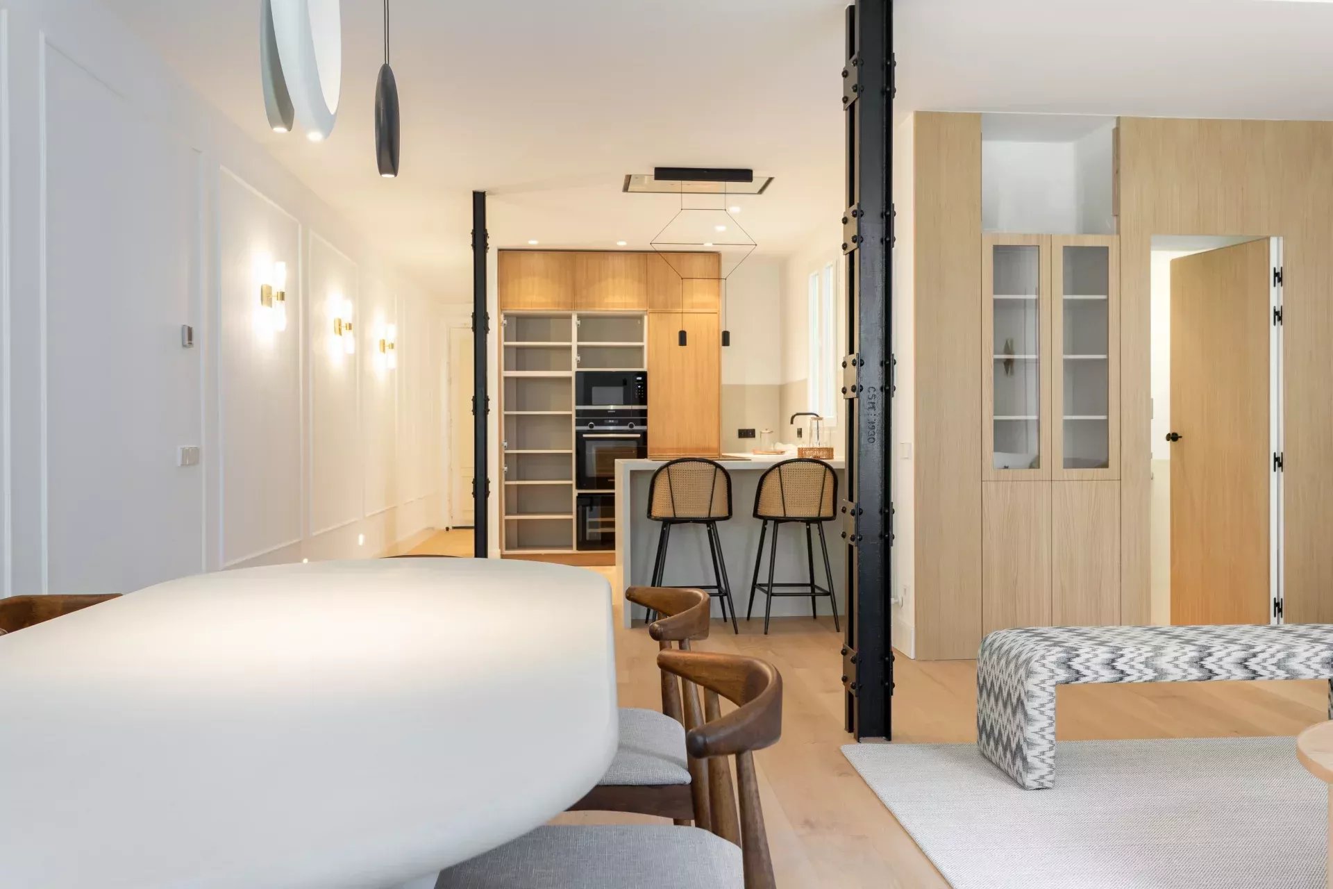 Brand new refurbished flat for sale in Chamberí - picture 19